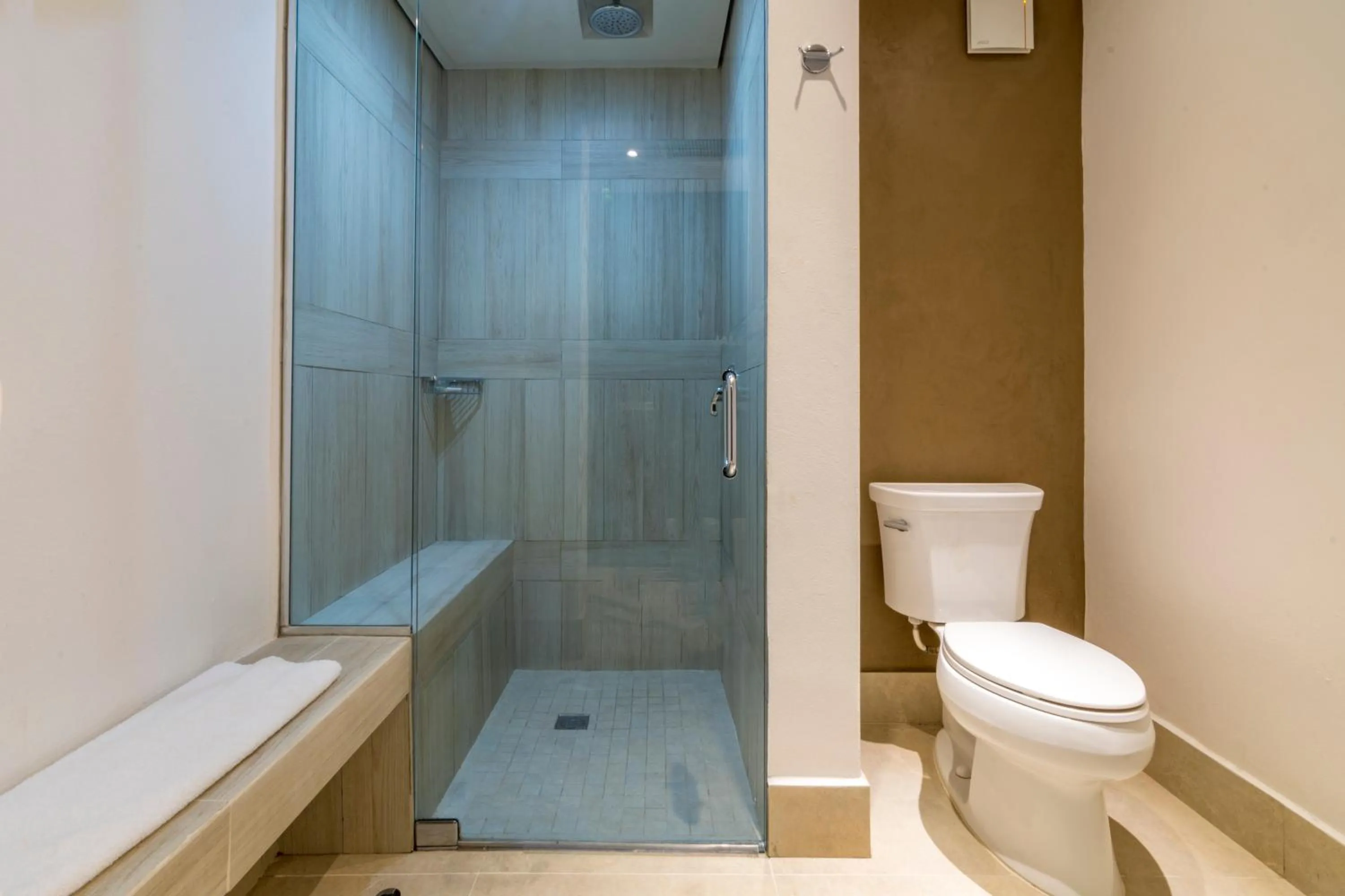 Hotel Lucerna Mexicali