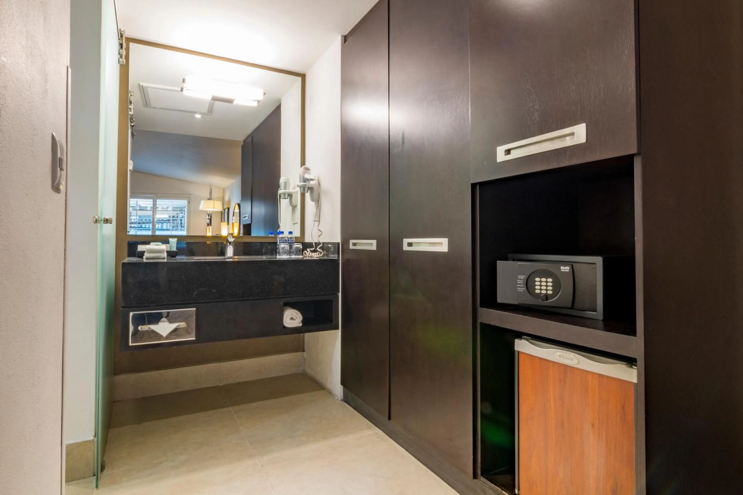 Hotel Lucerna Mexicali