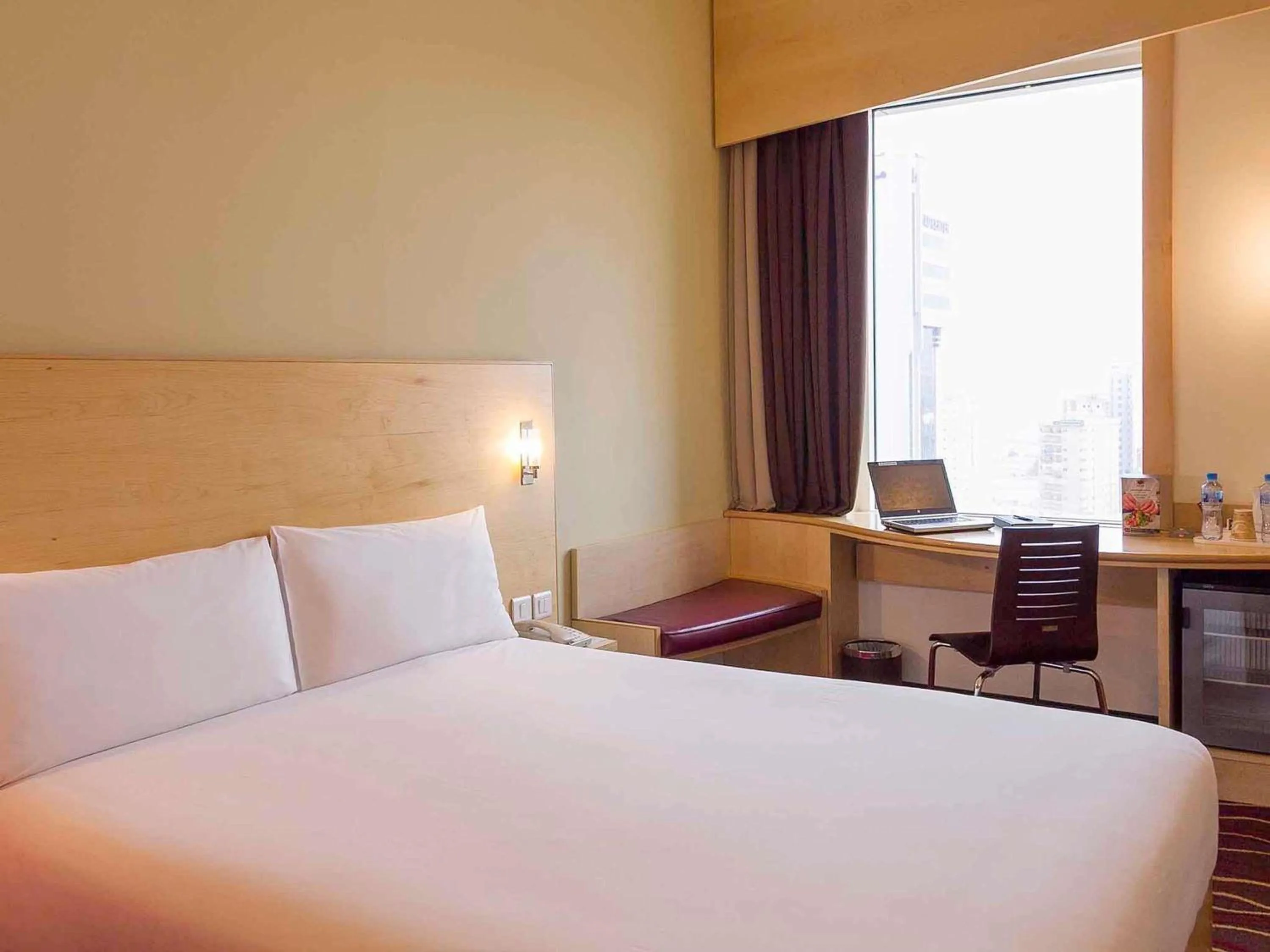 Bedroom, Bed in ibis Sharq