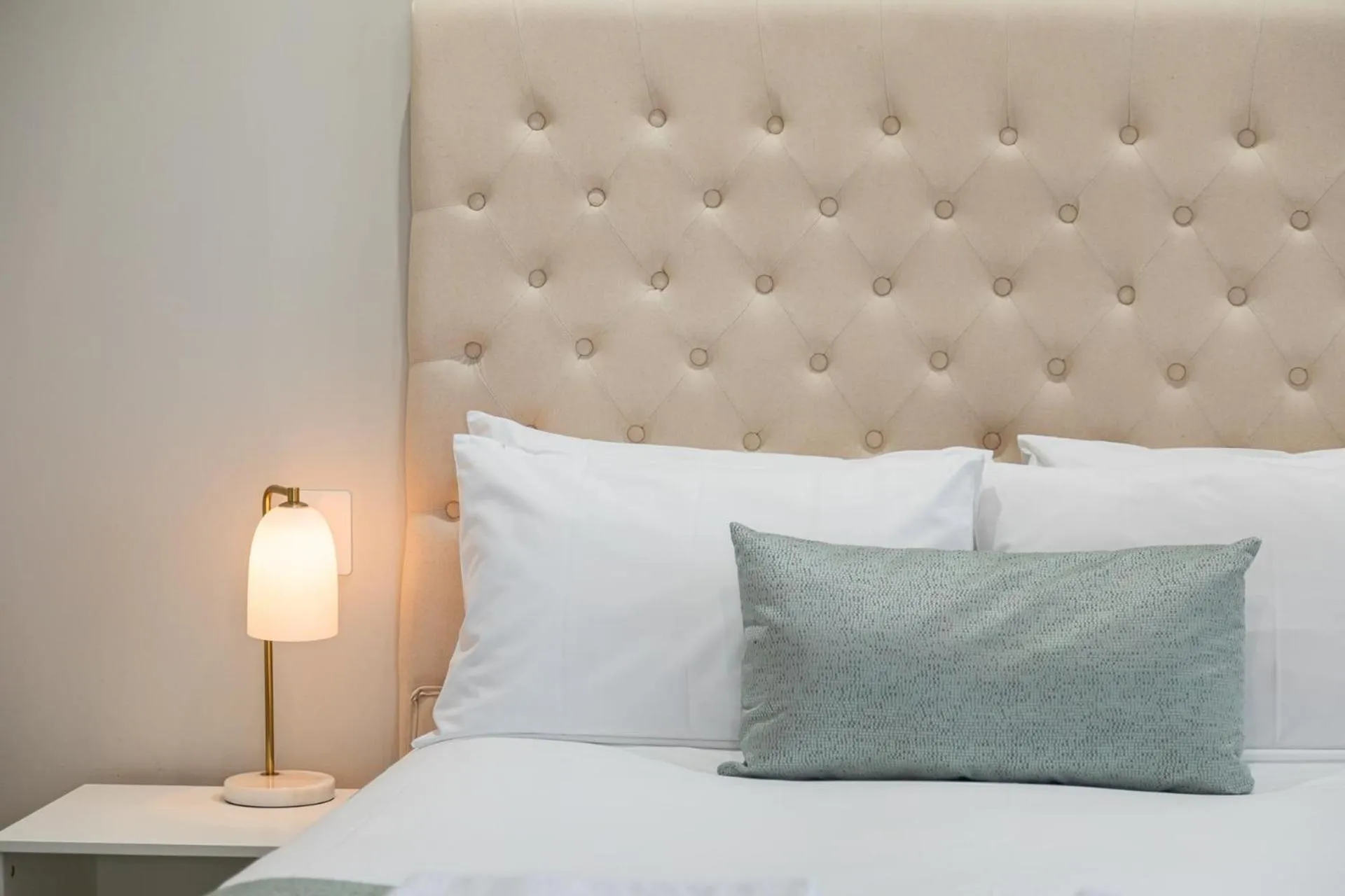 Bed in Robe Central Motel