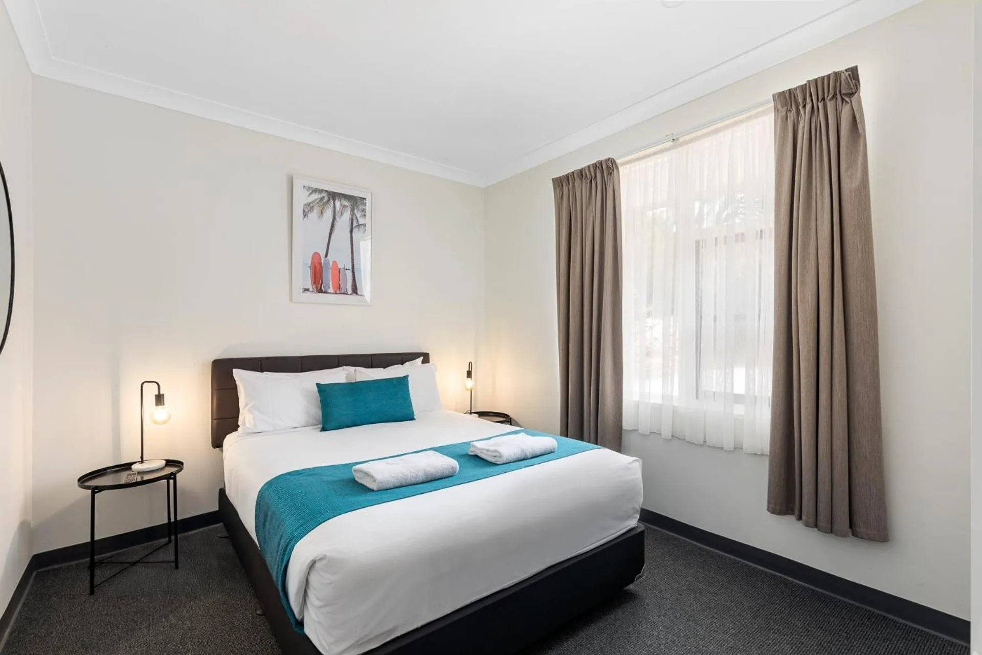 Bedroom, Bed in Robe Central Motel