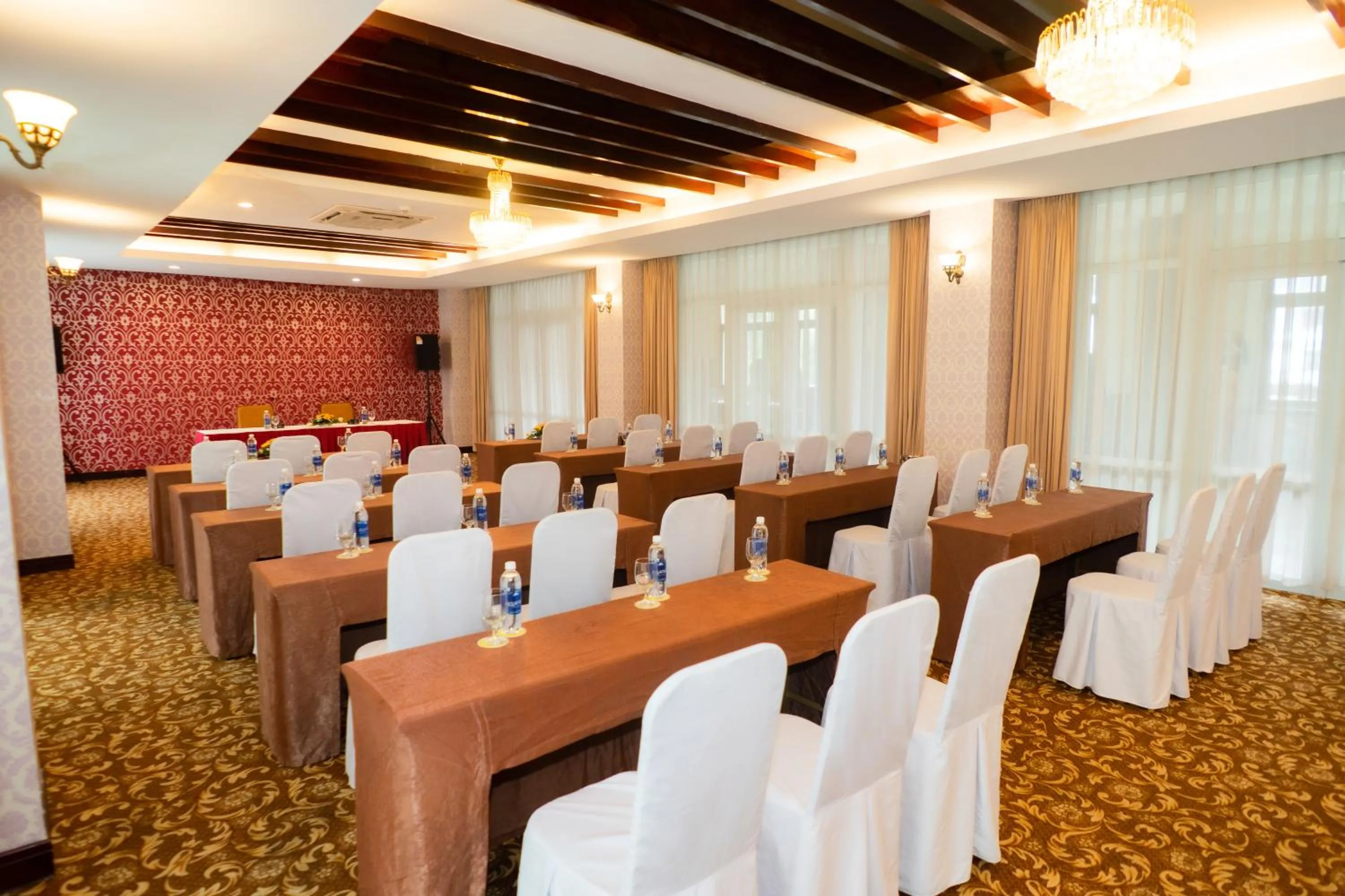 Meeting/conference room in Century Riverside Hotel Hue