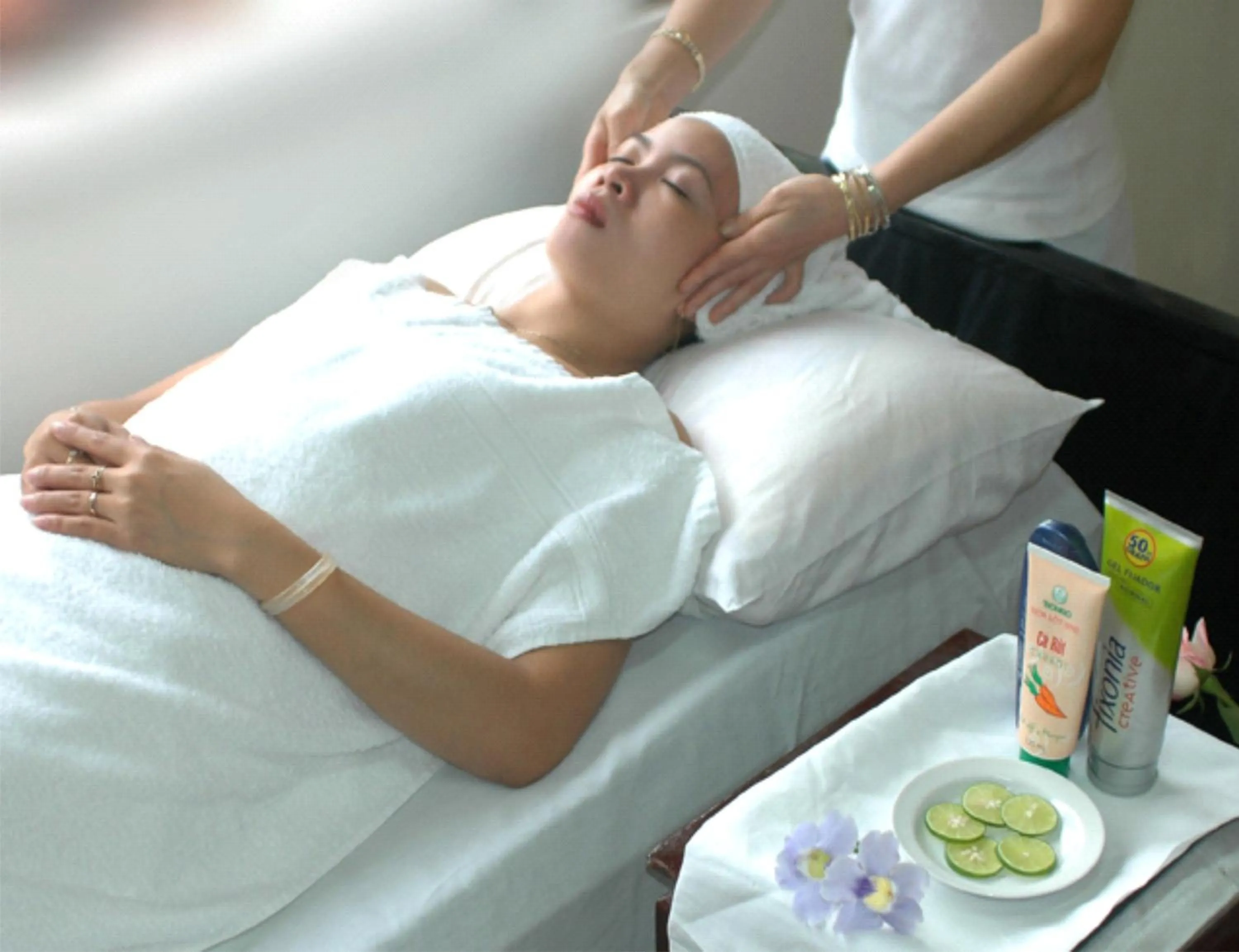 Massage in Century Riverside Hotel Hue