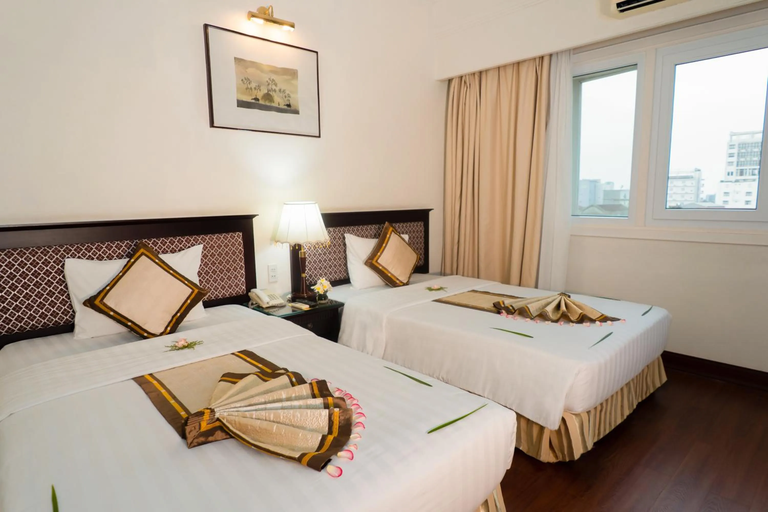 Bedroom, Bed in Century Riverside Hotel Hue