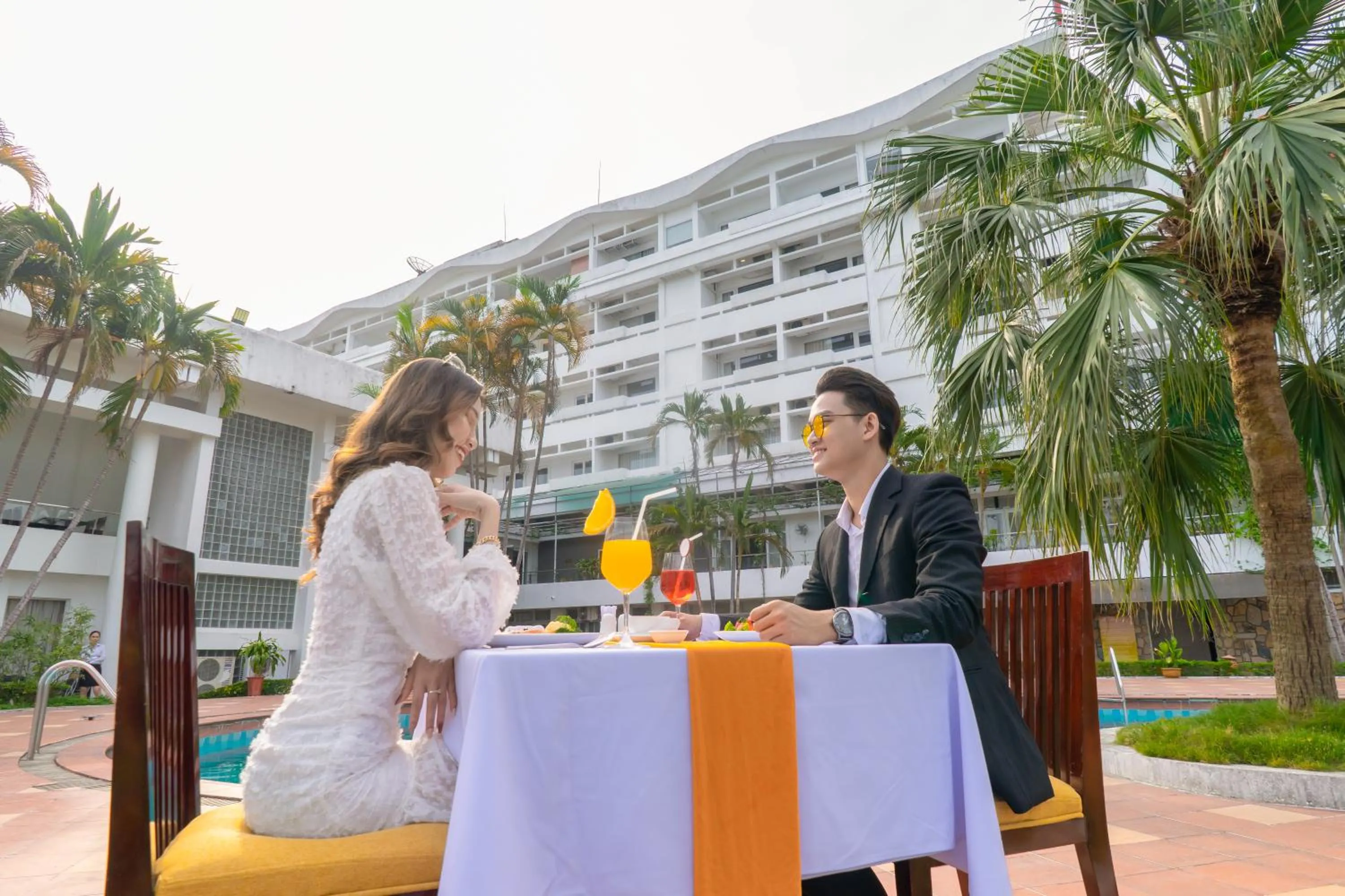 Restaurant/places to eat in Century Riverside Hotel Hue