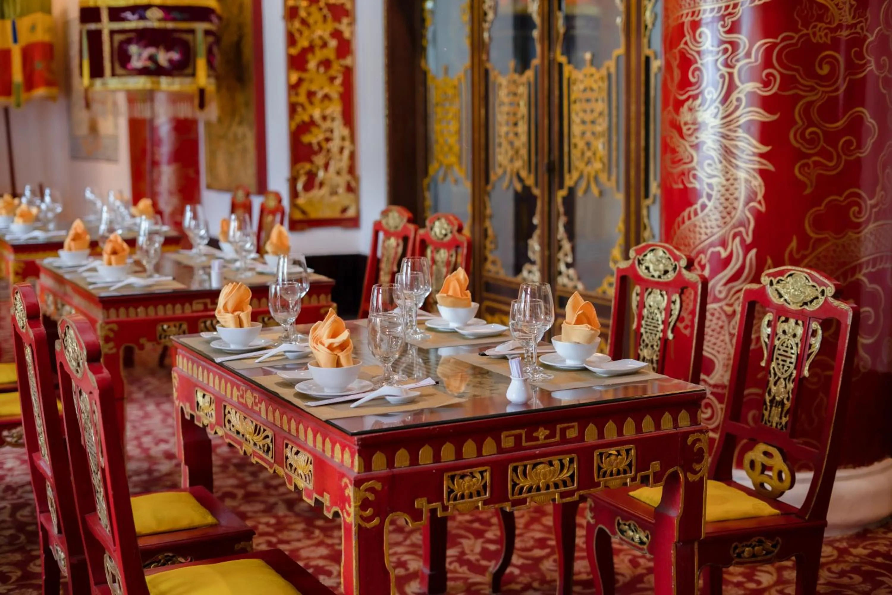 Restaurant/places to eat in Century Riverside Hotel Hue