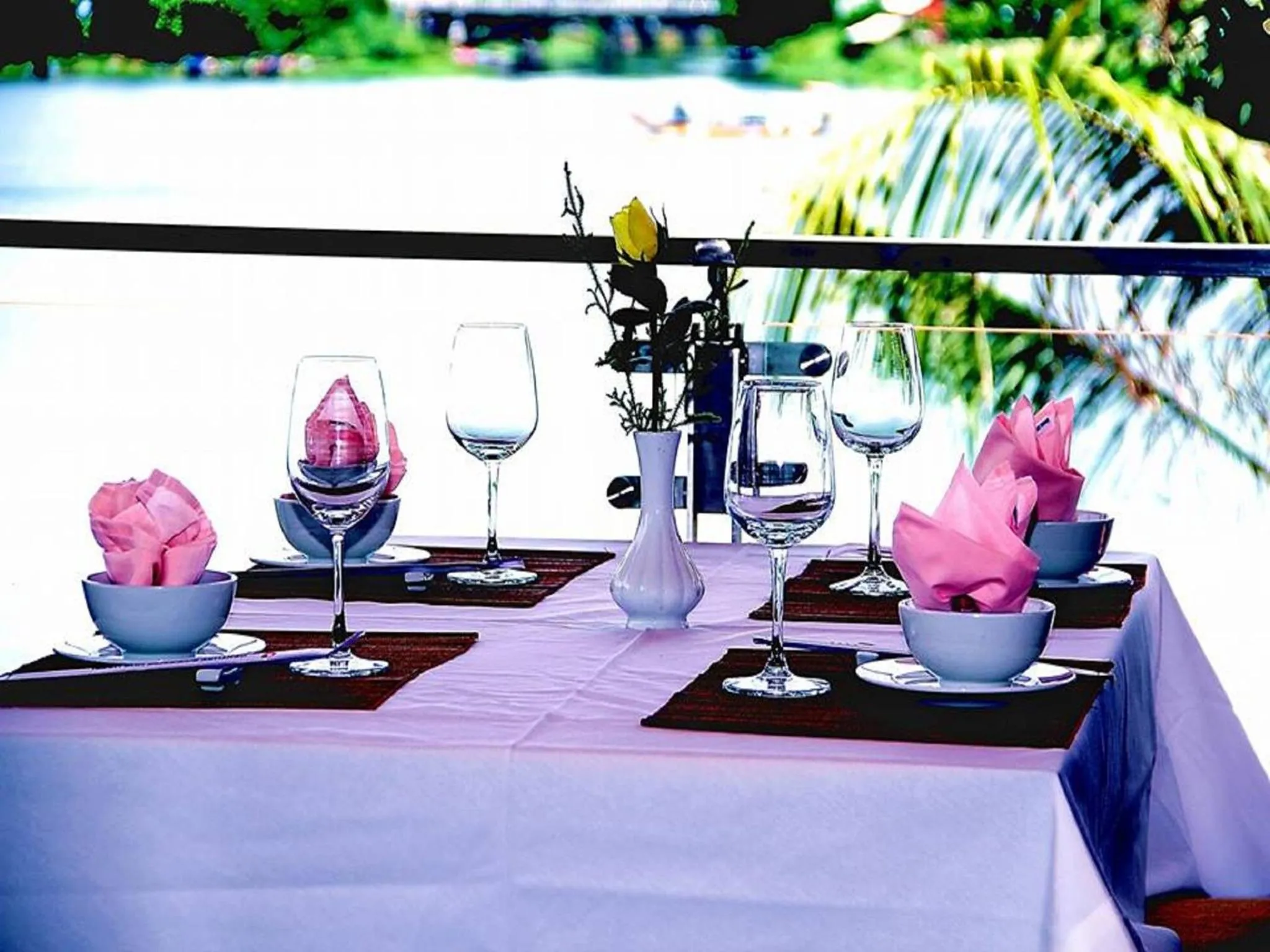 Meals in Century Riverside Hotel Hue