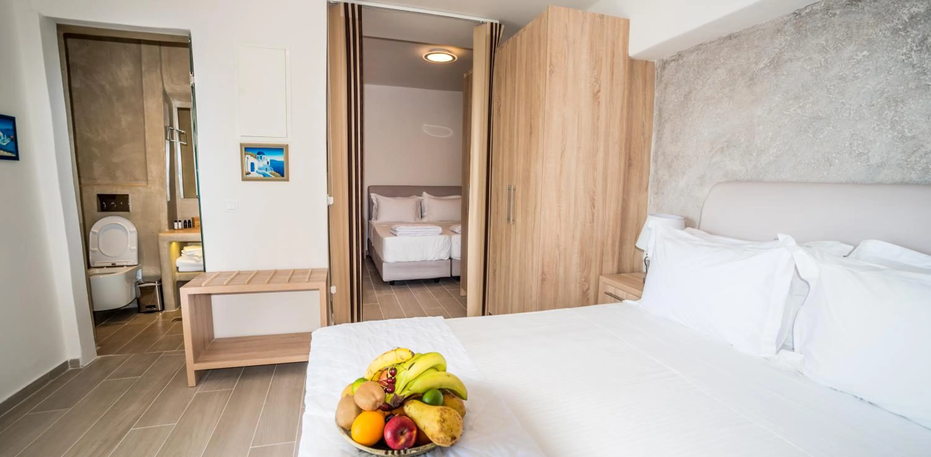 Bed in Kratiras View Luxury Suites