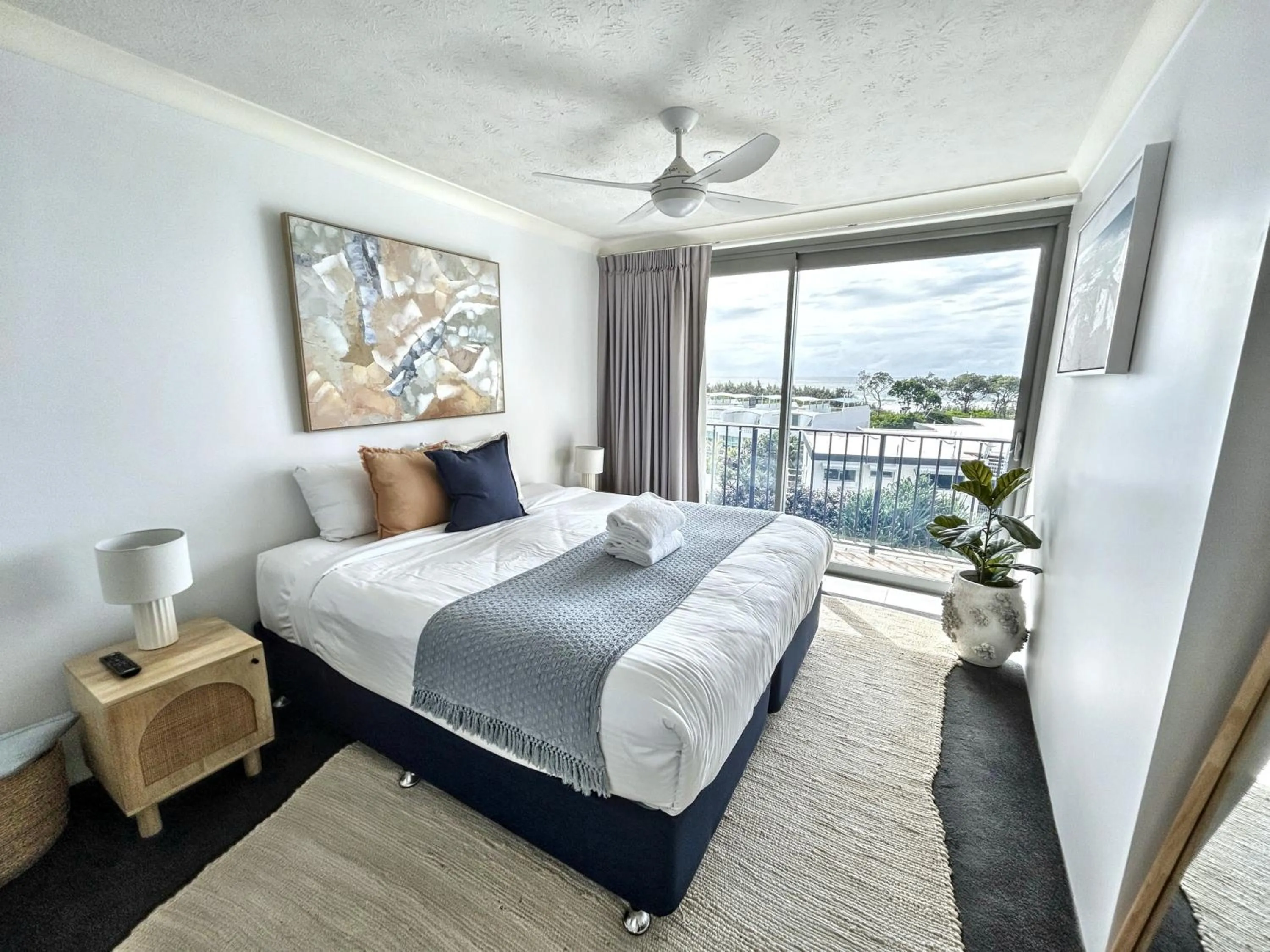 Bed in Majorca Isle Beachside Resort