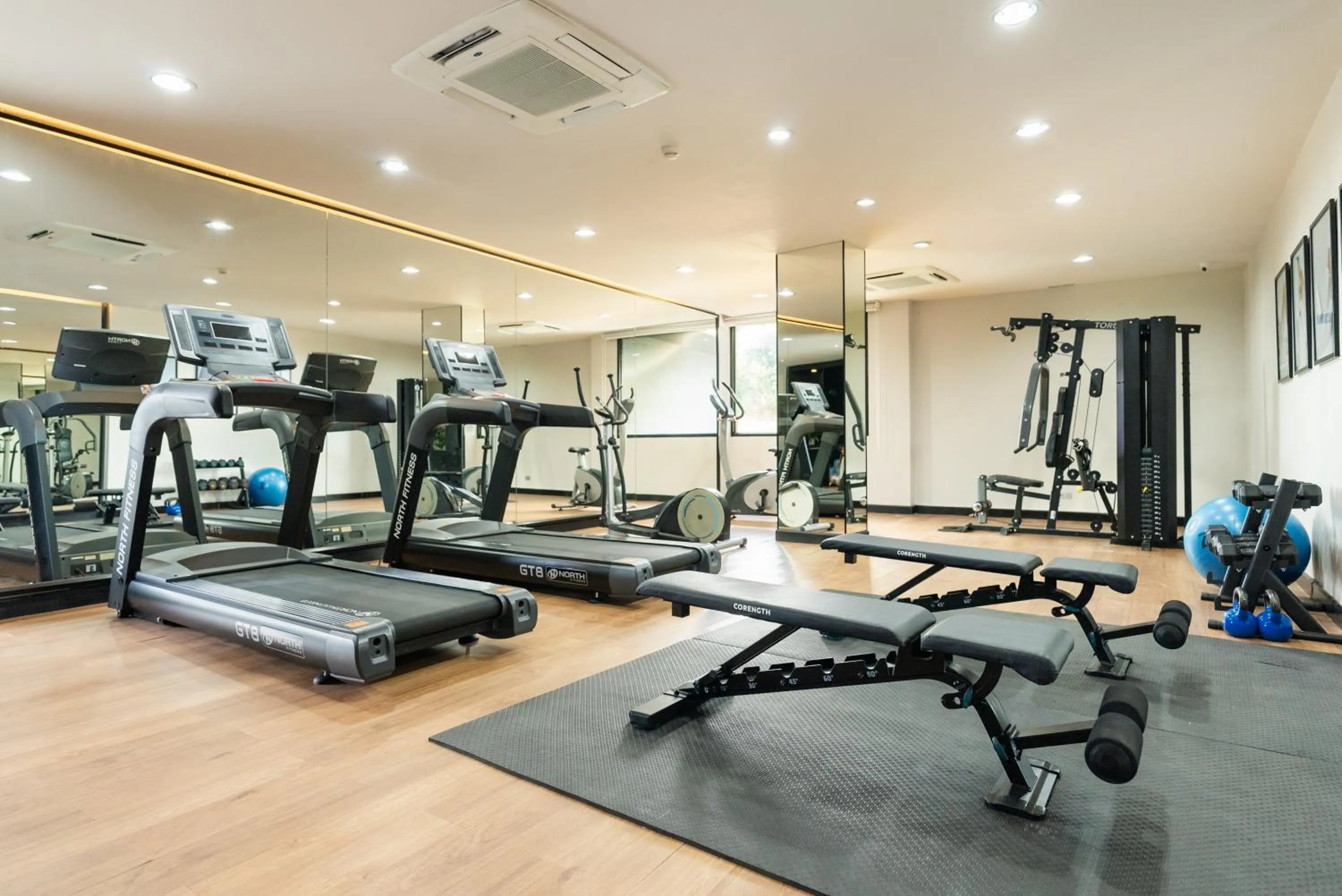 Fitness centre/facilities in Hotel IKON Phuket - SHA Extra Plus
