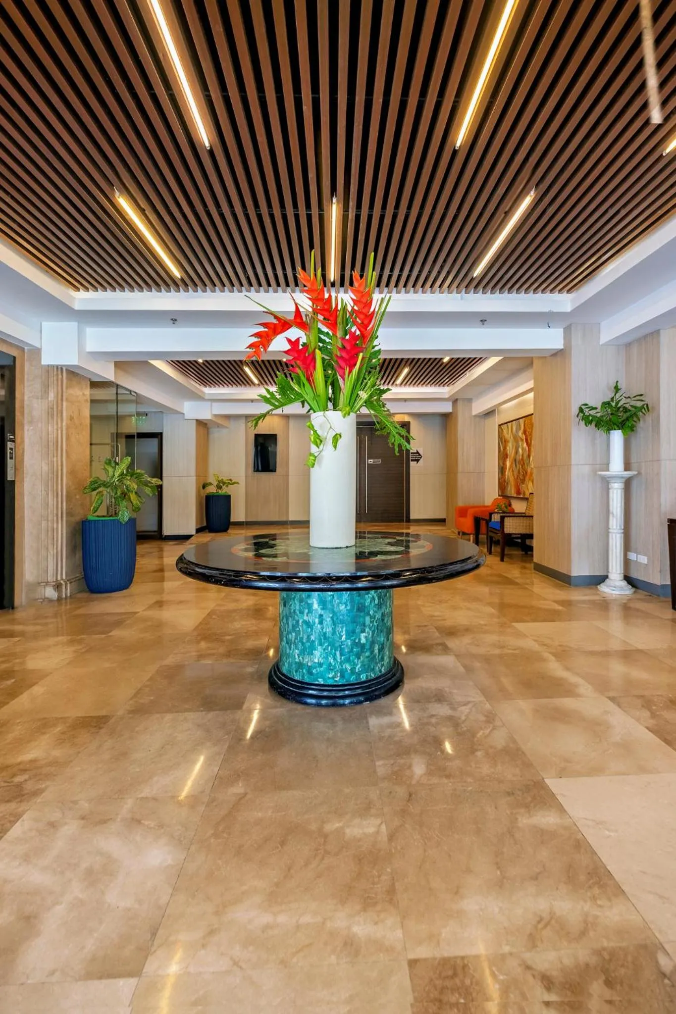 Lobby or reception in Cebu Grand Hotel