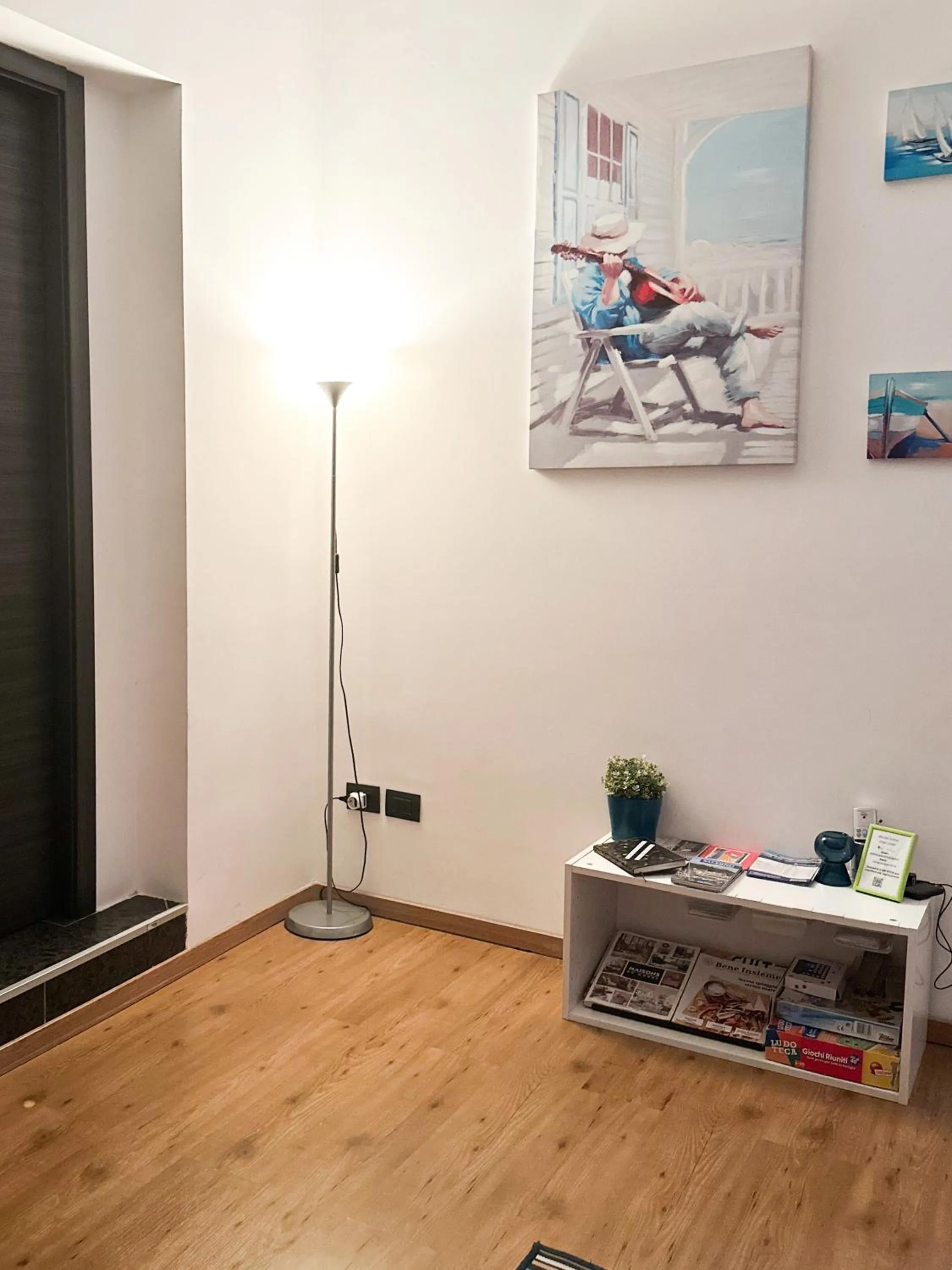 Lounge or bar in Bed And Salerno - Largo Campo - Appartamento