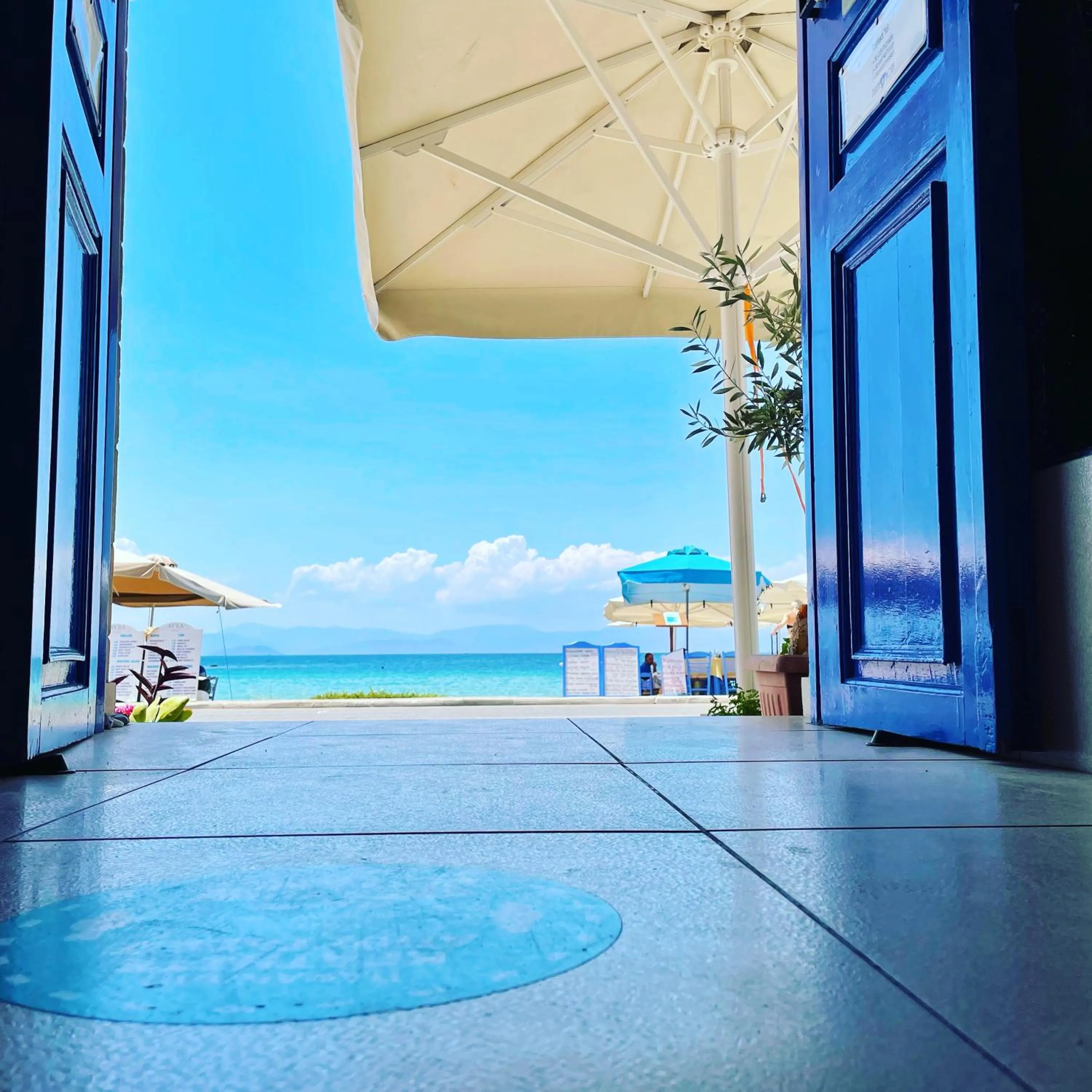 Property building in Plaza