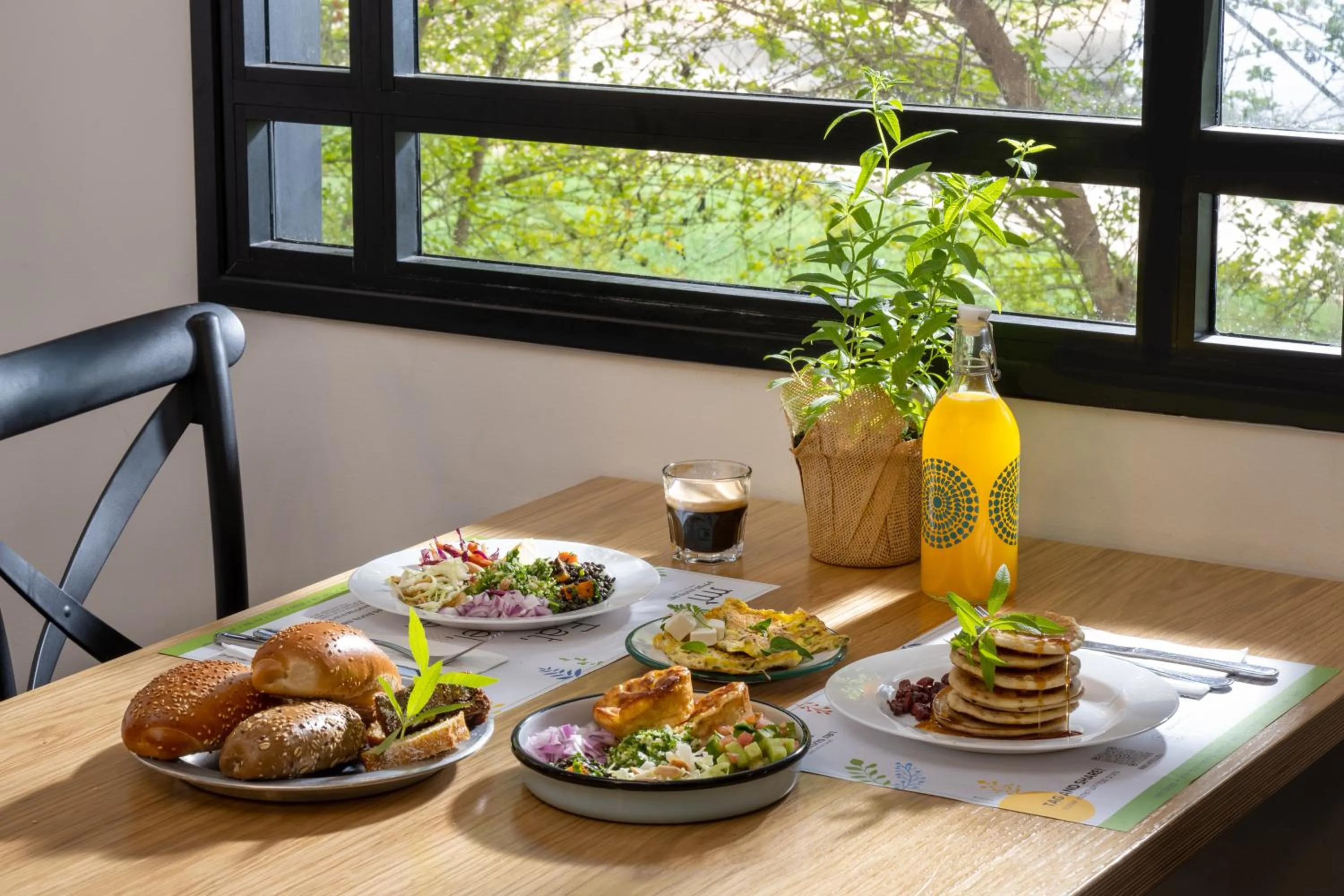 Food in Erettz Dafna Travel Hotel