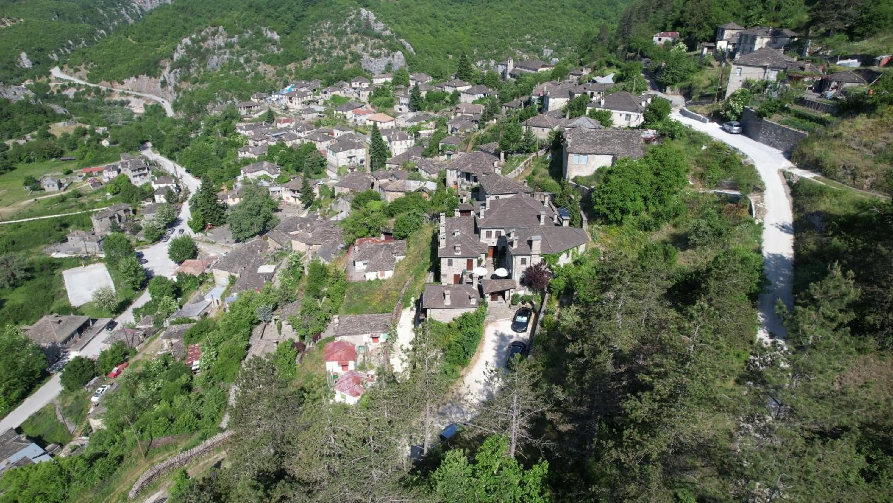 Street view in Kipi Suites