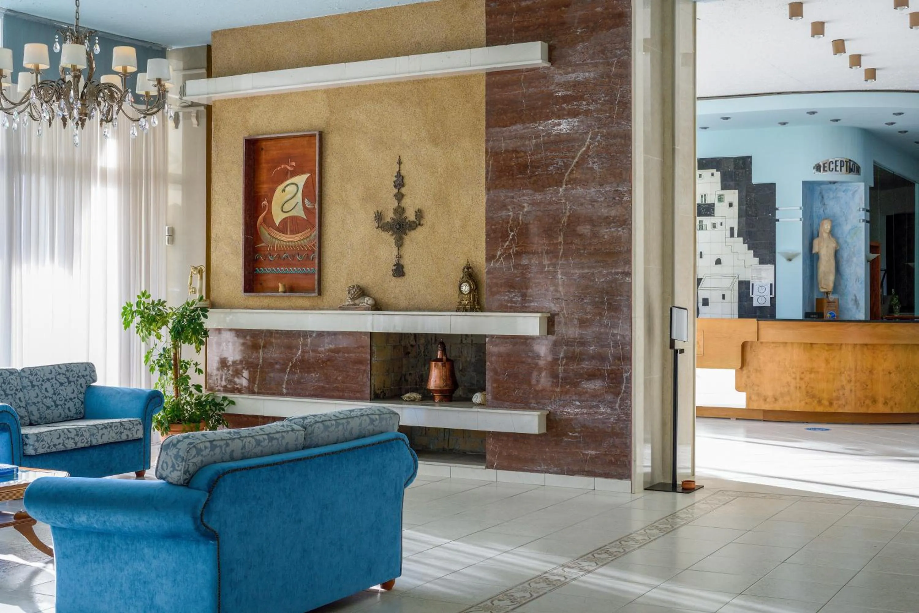 Lobby or reception in Mendi Hotel