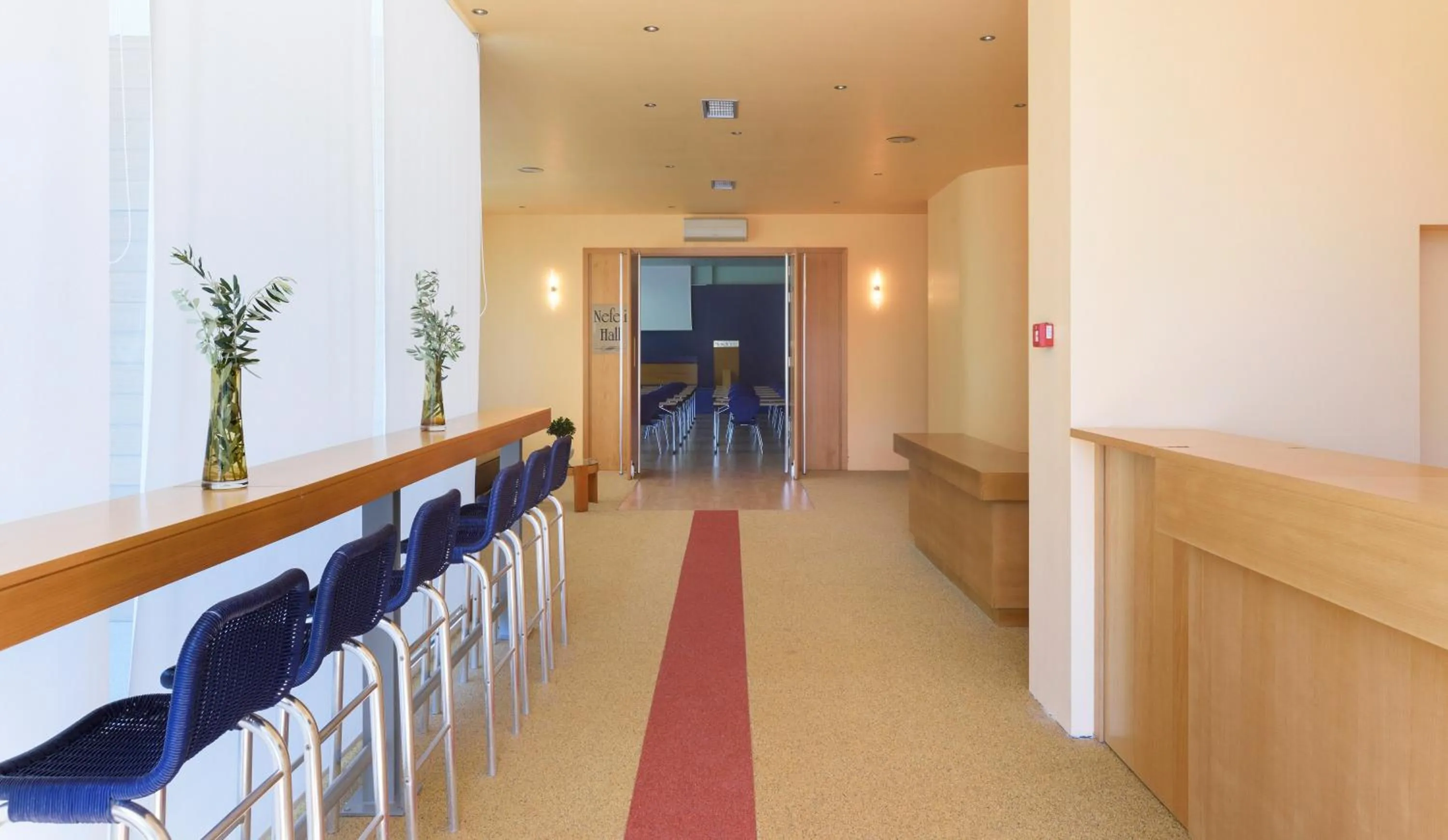 Business facilities in Mendi Hotel