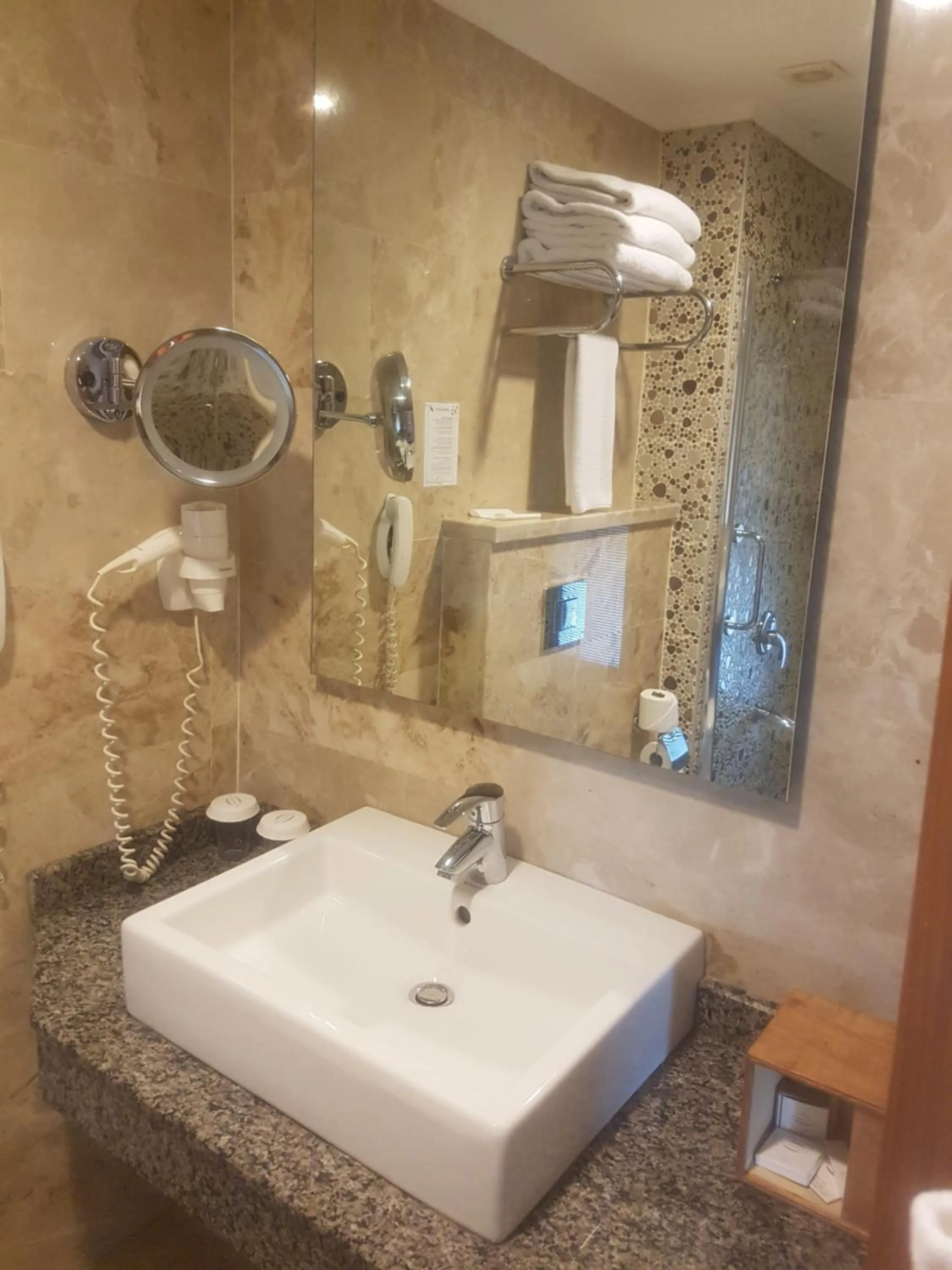 Bathroom in Grand Okan Hotel