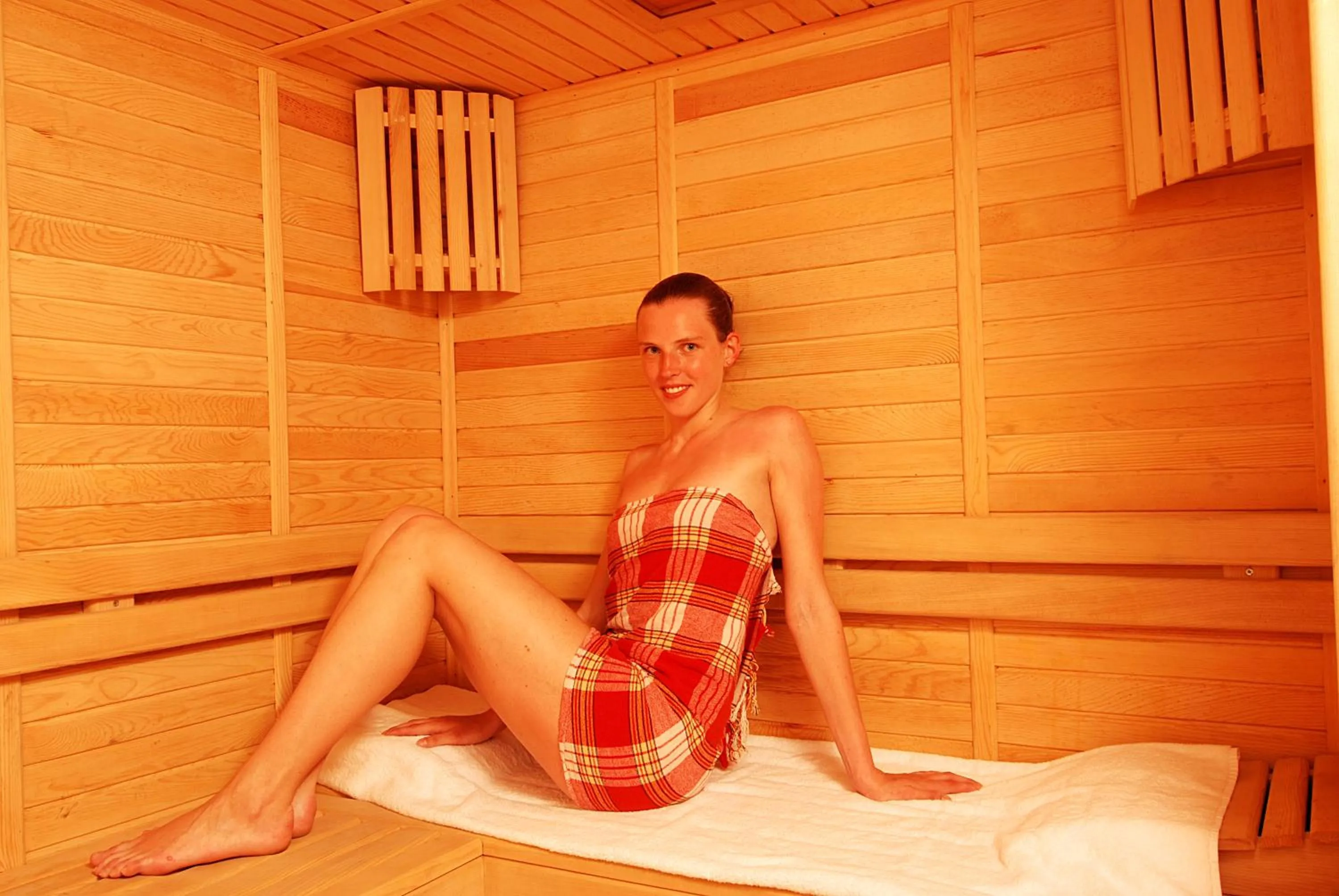Sauna in Grand Okan Hotel