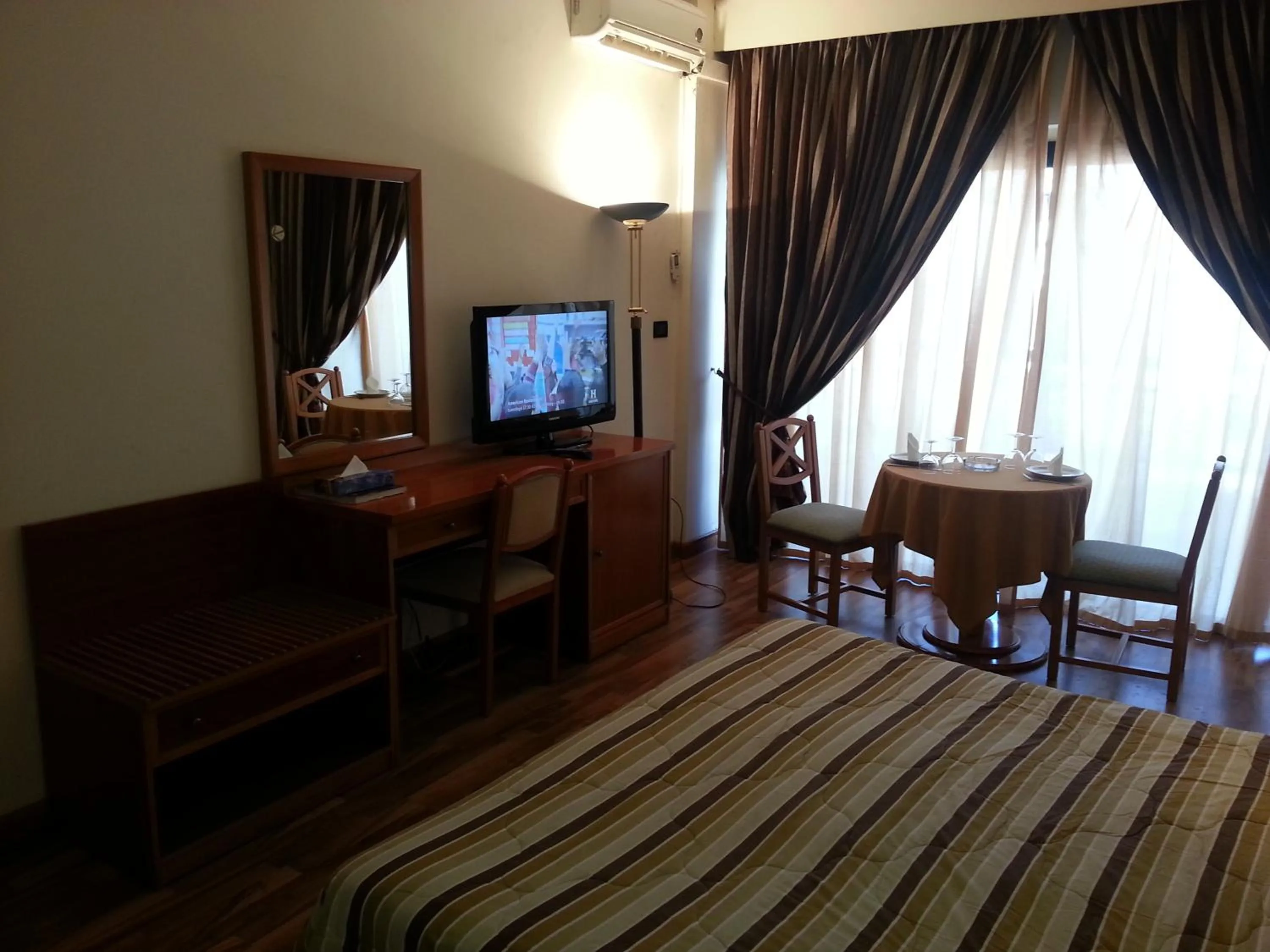 Decorative detail in Charles Hotel