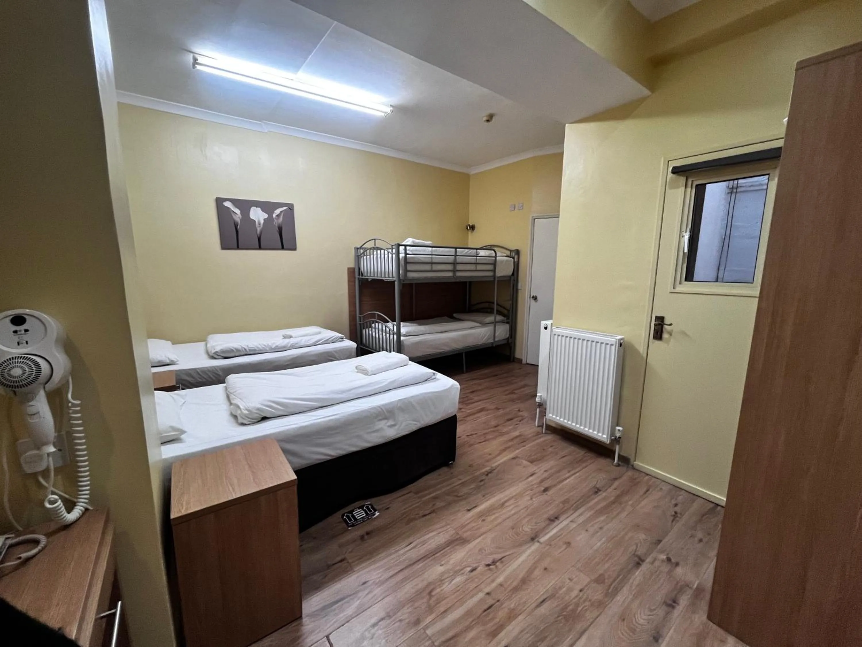 Bed in Shakespeare Hotel