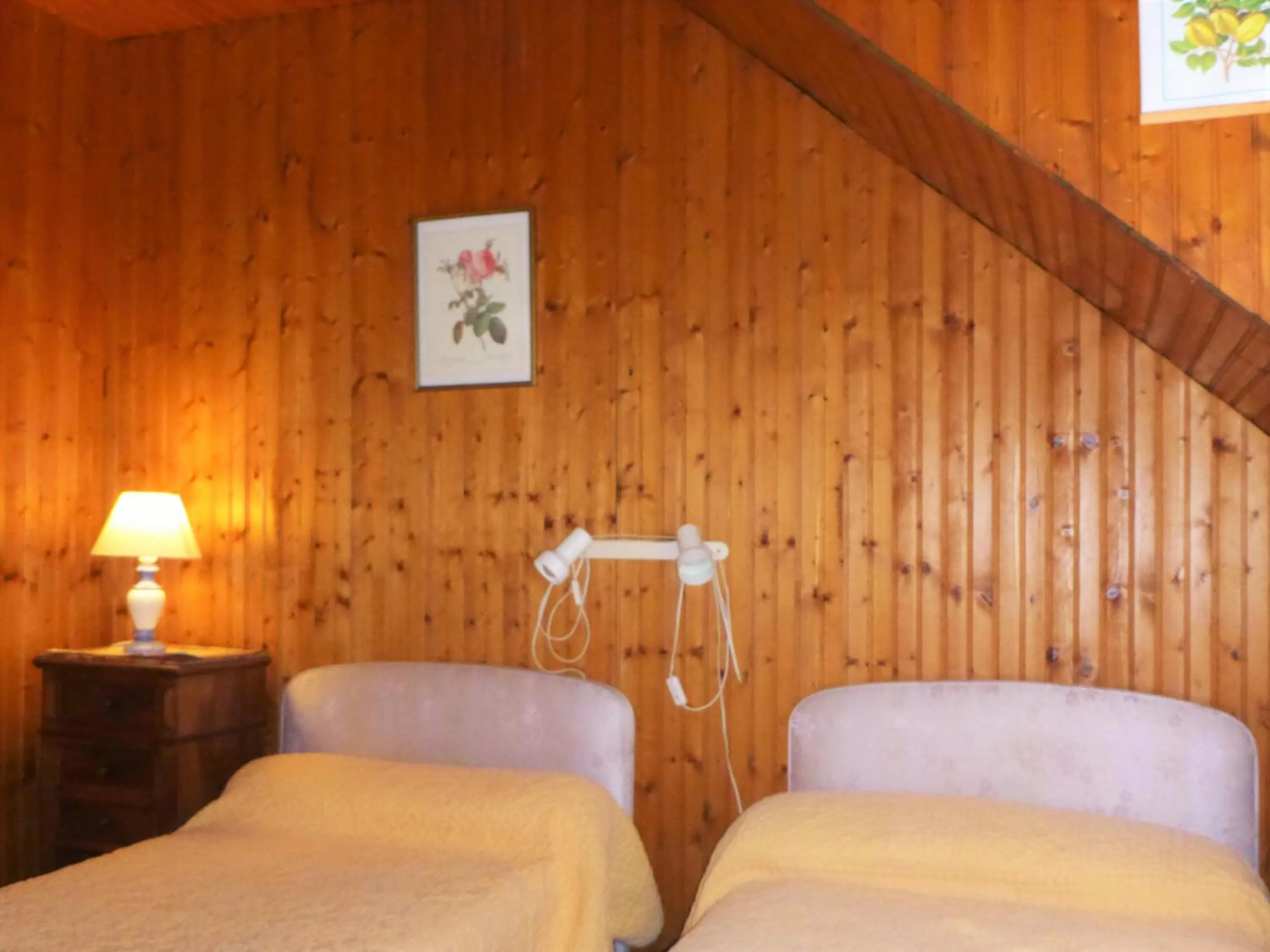 Bed in Le Buisson