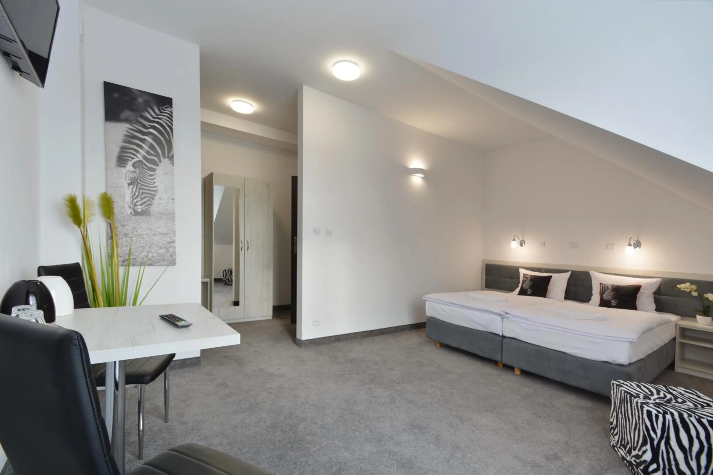 Bed in Hotel Roztocze