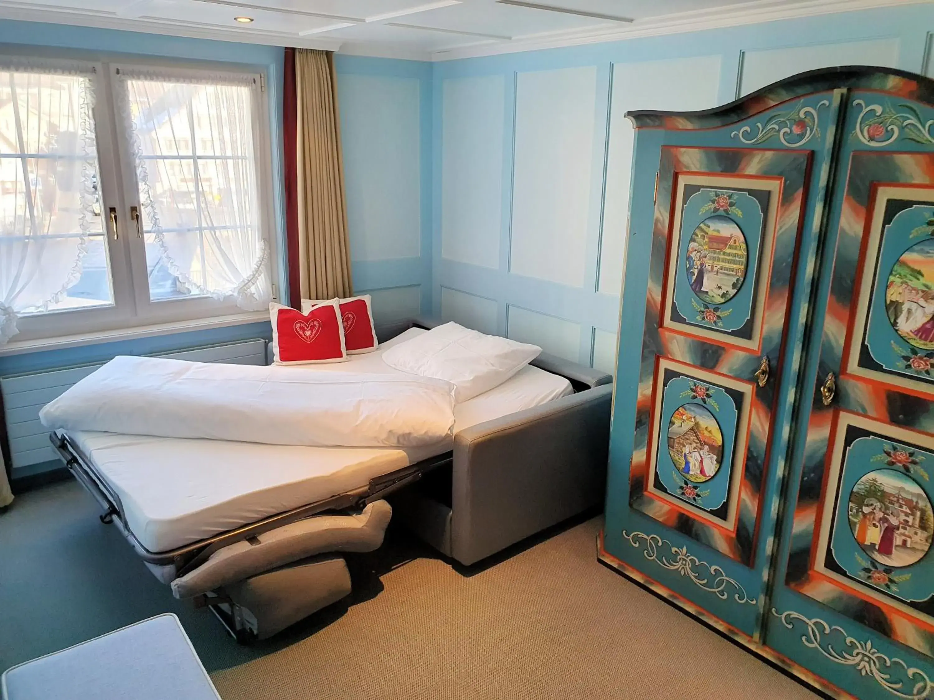 Suite with River View - single occupancy in Adler Hotel Suite with River View - single occupancy in Adler Hotel