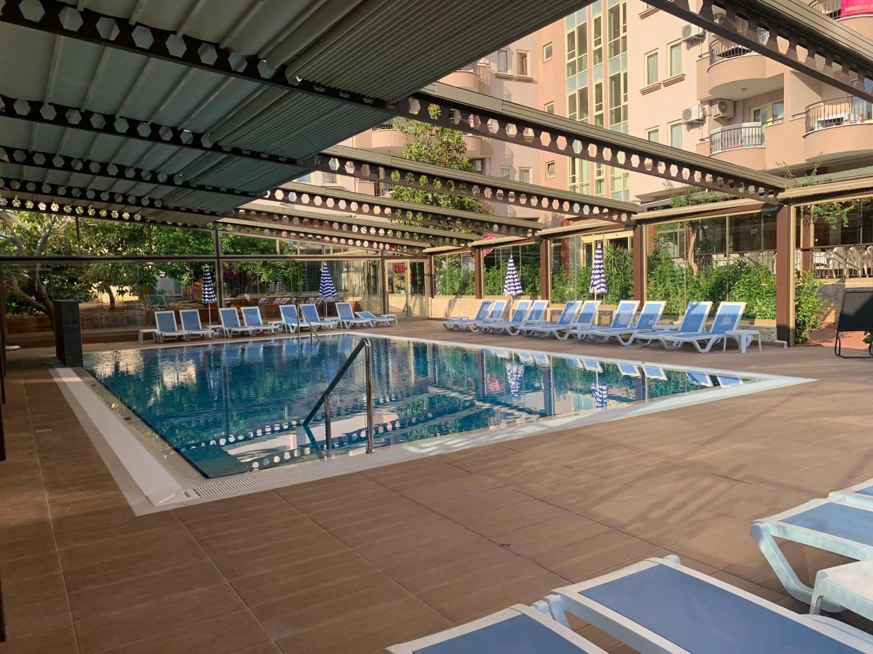 Swimming pool in Club Sidar Apart Hotel