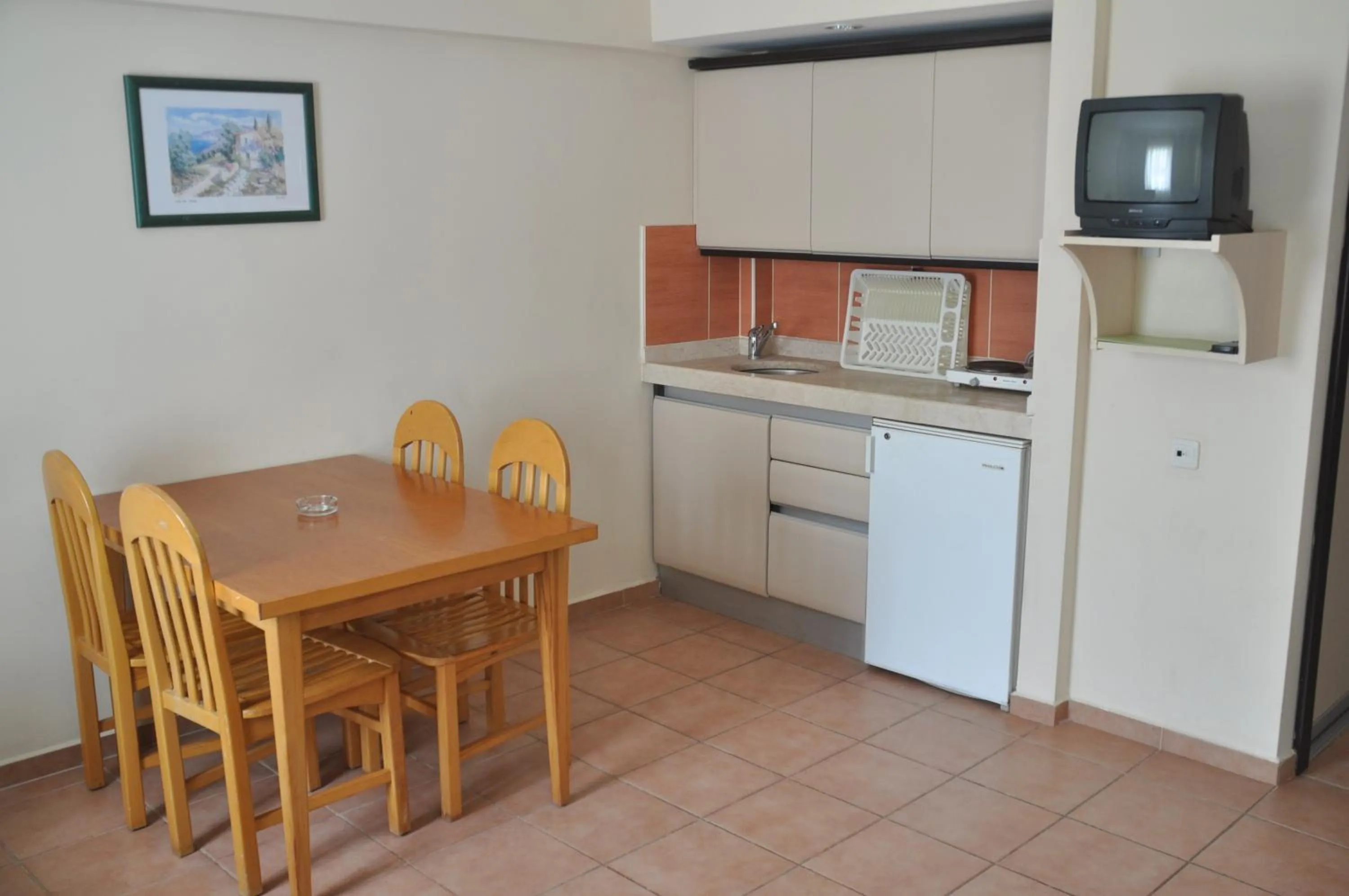 Kitchen or kitchenette in Club Sidar Apart Hotel