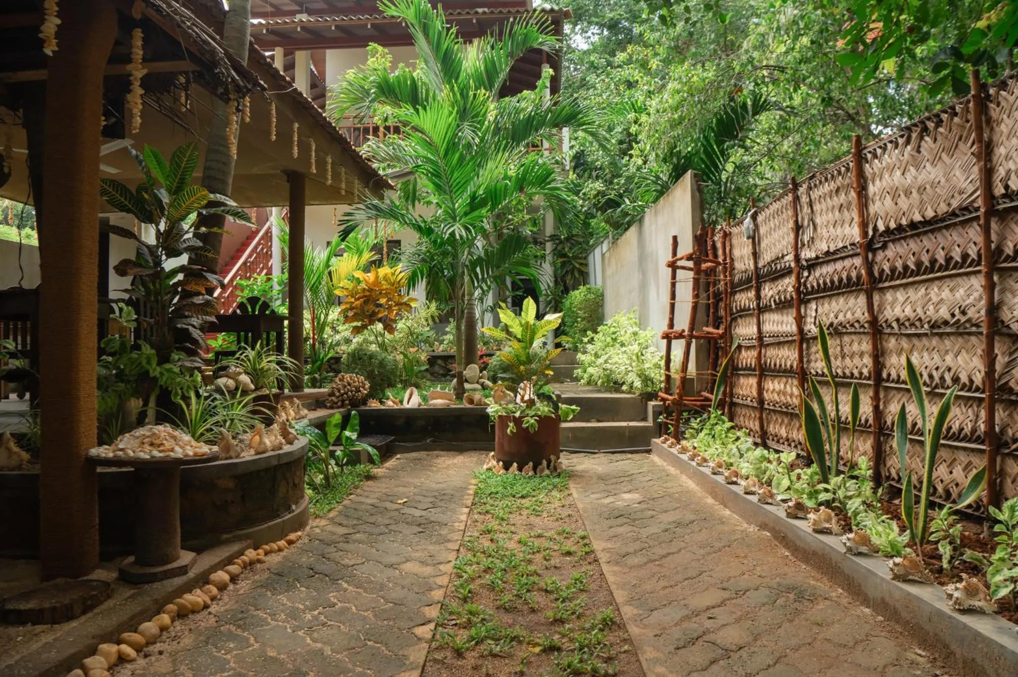 Day in Rekawa Turtle Gate Hotel