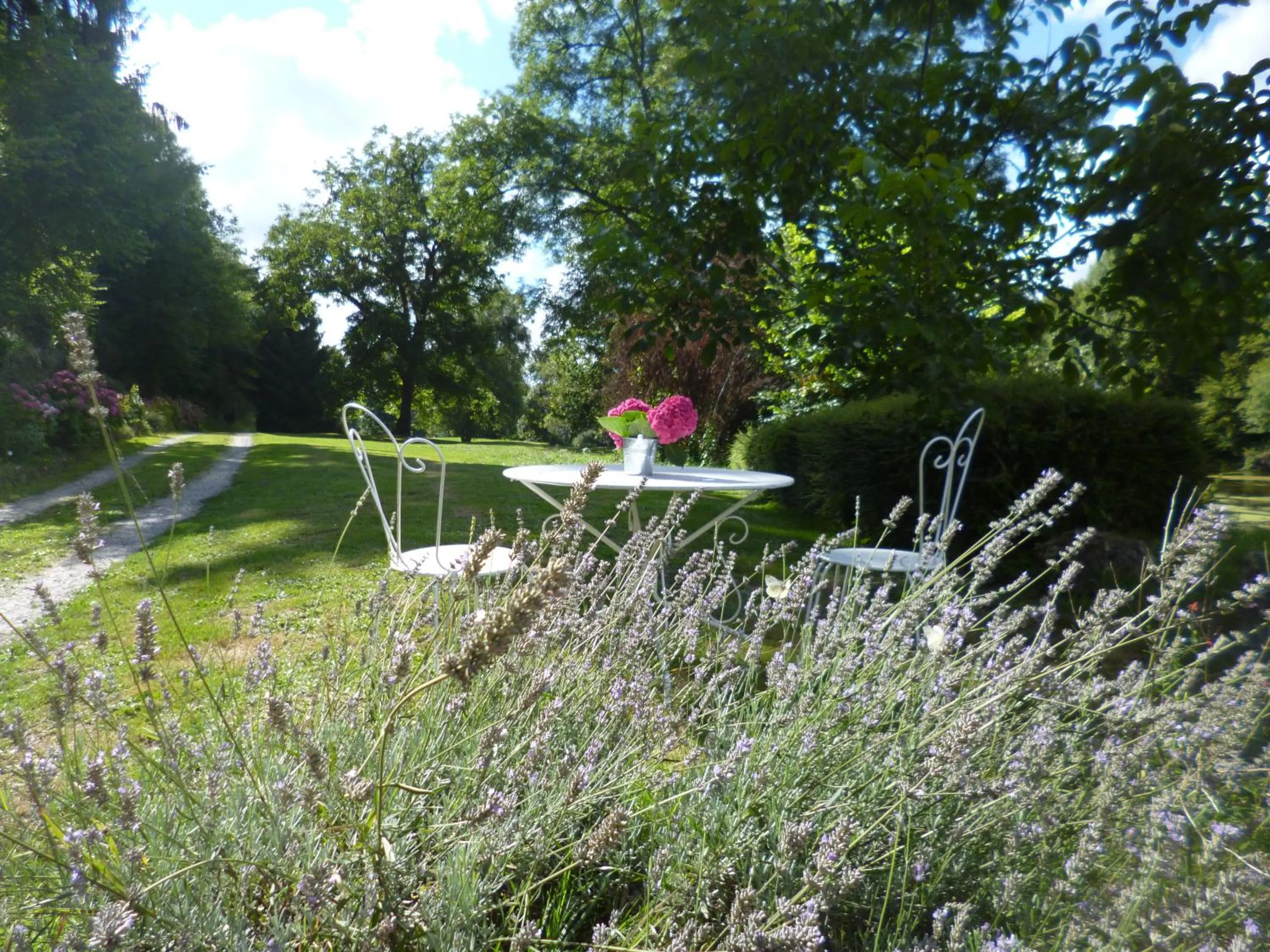 Garden in Le Moulin de Cors