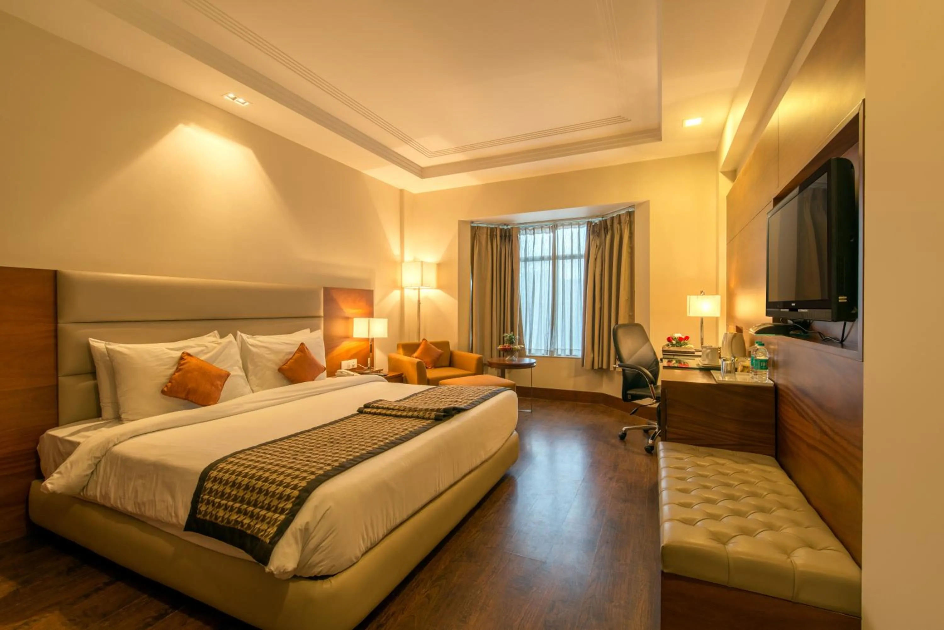 Day, Bed in Howard Plaza The Fern, Agra