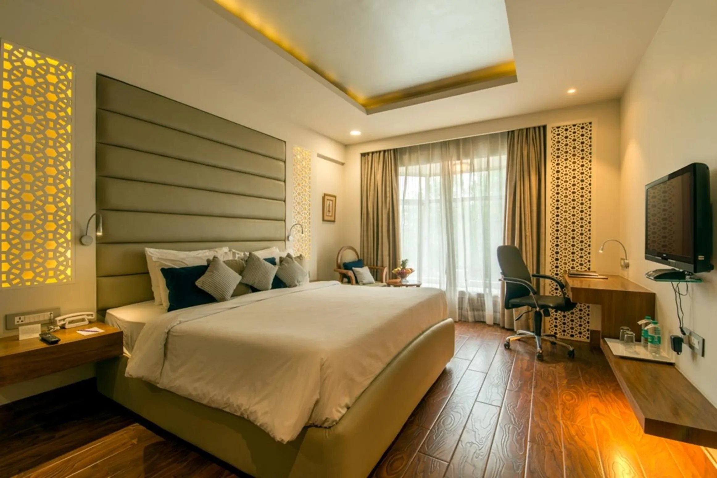 Day, Bed in Howard Plaza The Fern, Agra