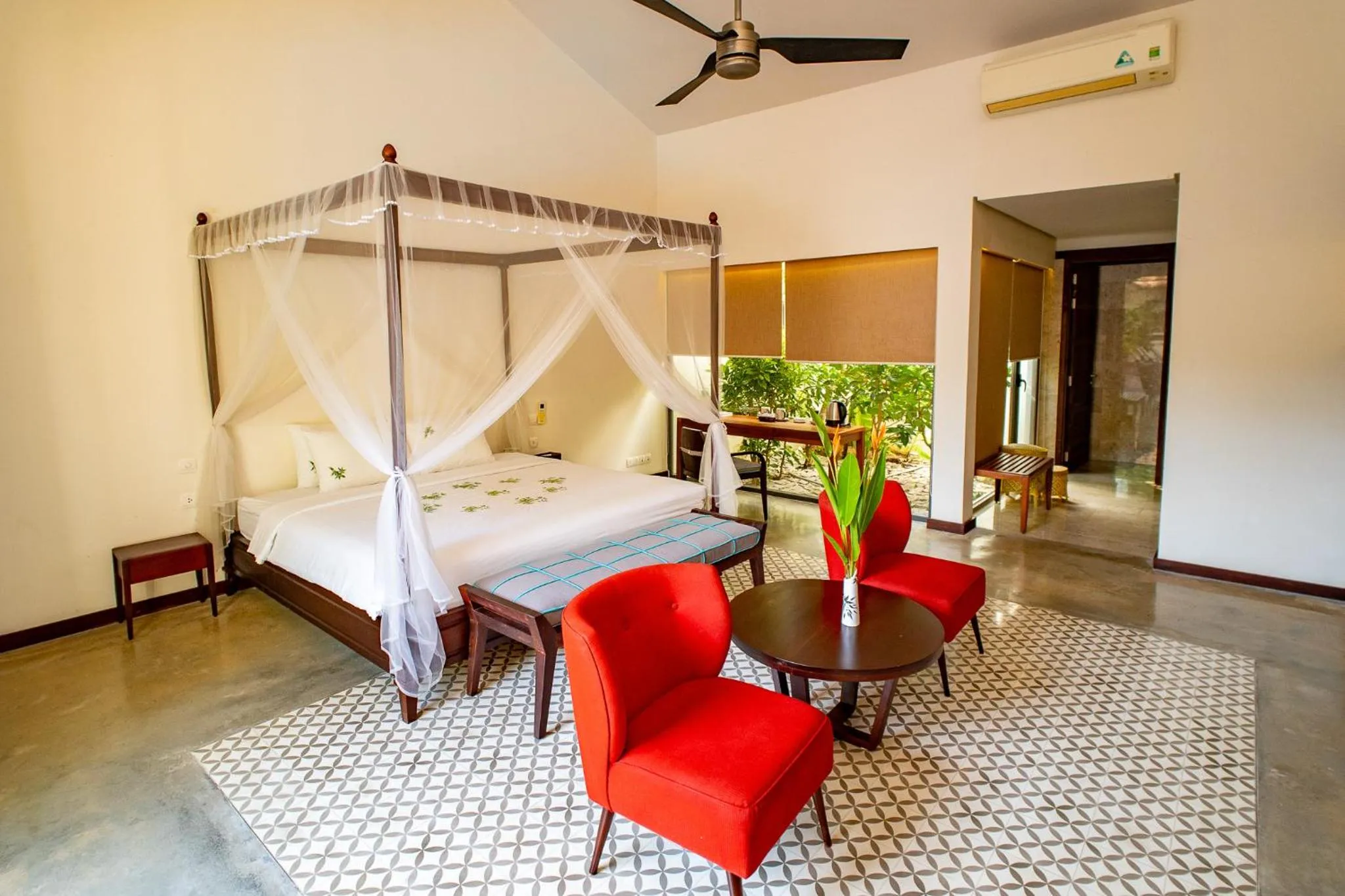 Property building, Bed in Allezboo Beach Resort & Spa