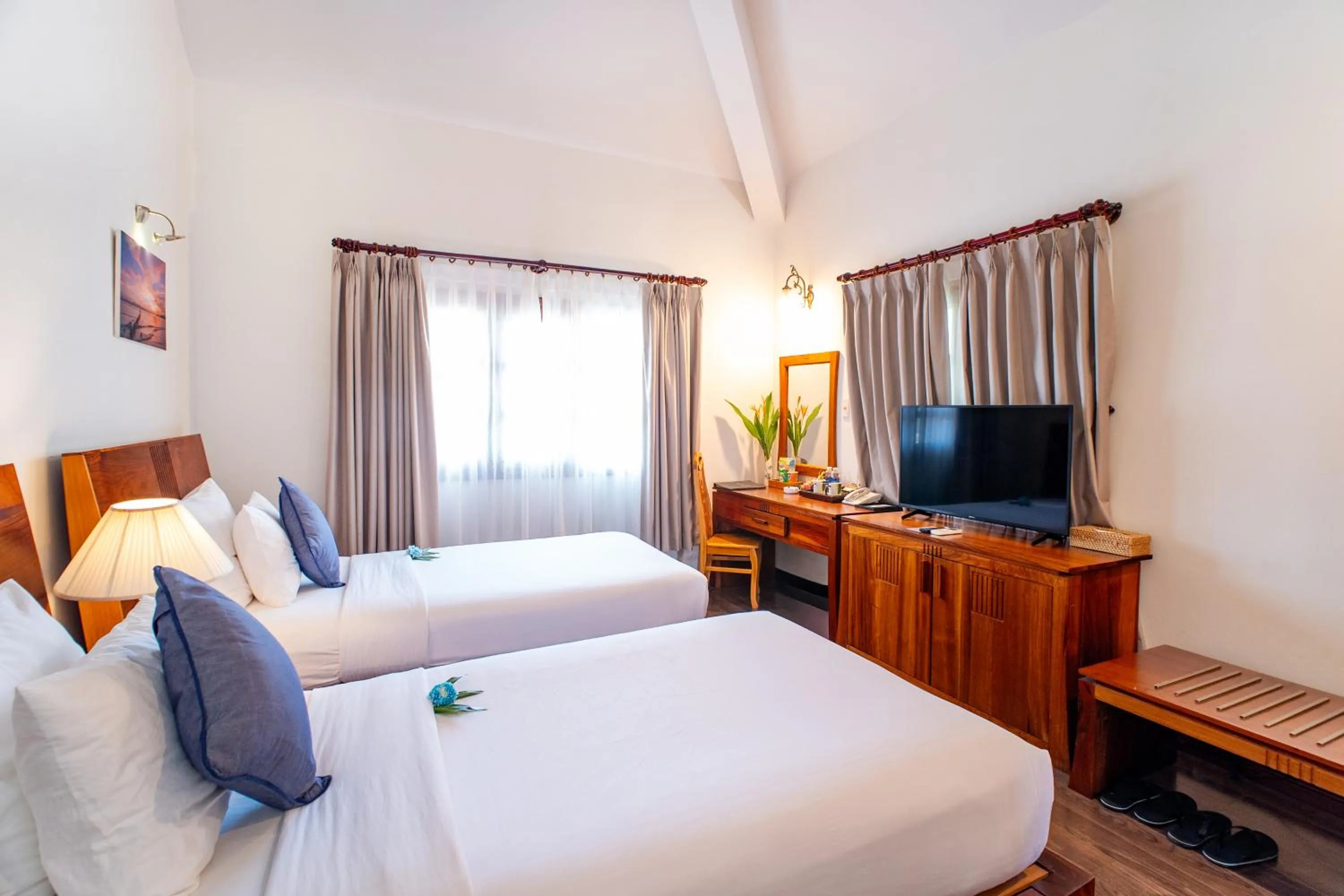 Bedroom, Bed in Allezboo Beach Resort & Spa