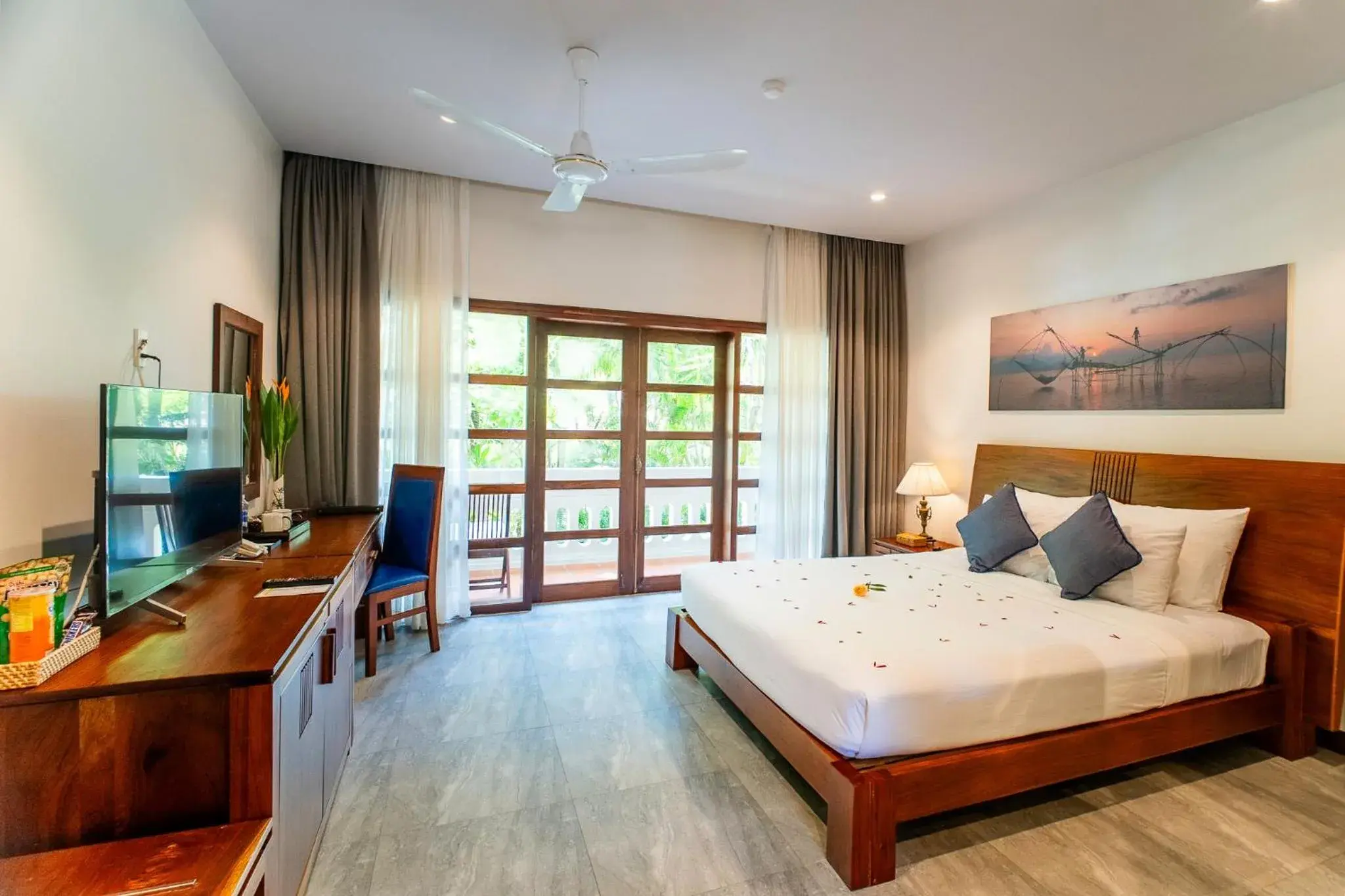 Deluxe Double or Twin Room with Balcony and Garden View - single occupancy in Allezboo Beach Resort & Spa Deluxe Double or Twin Room with Balcony and Garden View - single occupancy in Allezboo Beach Resort & Spa