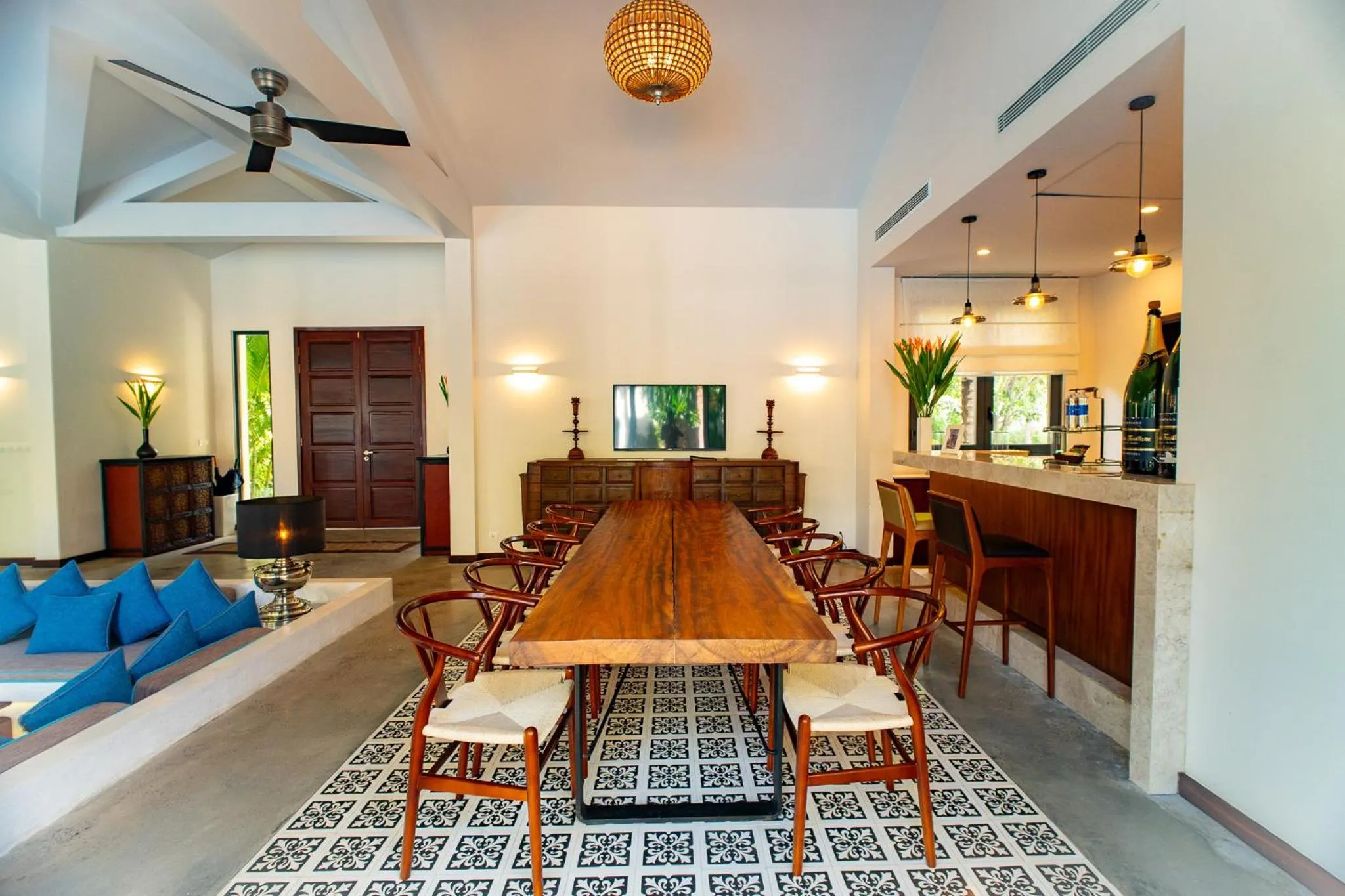 Property building in Allezboo Beach Resort & Spa