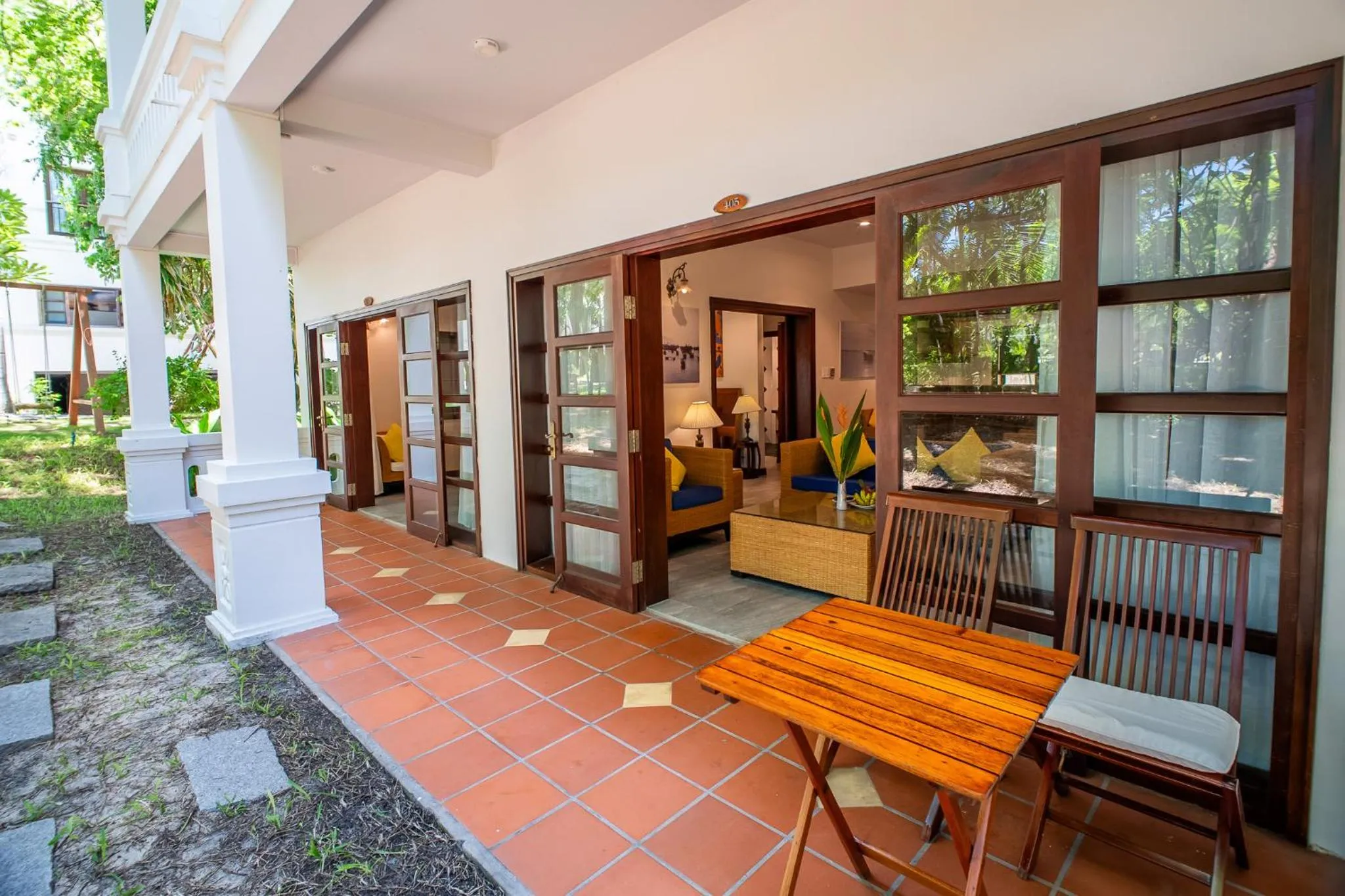 Property building in Allezboo Beach Resort & Spa