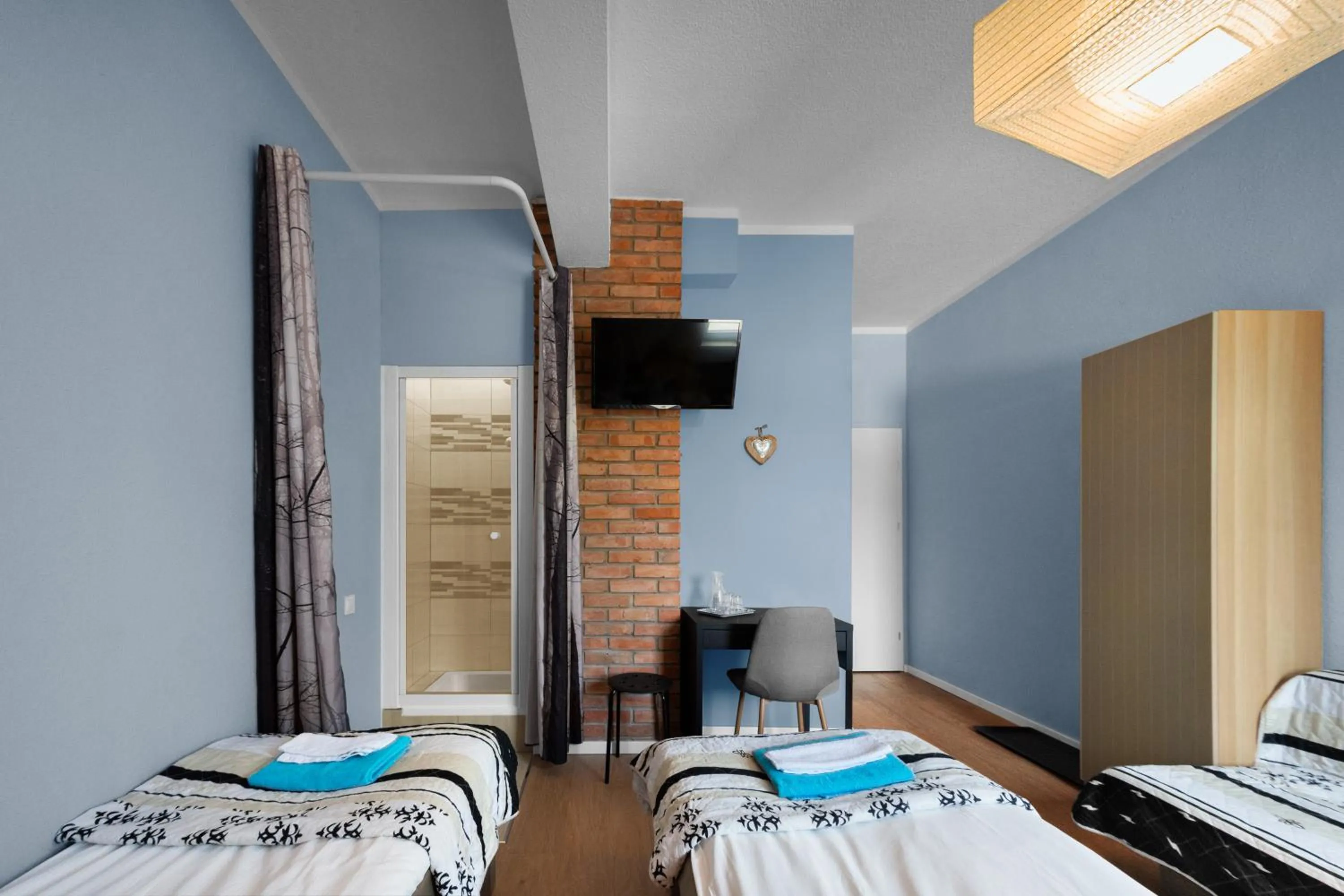 Bed in Bed&Breakfast Mikunda