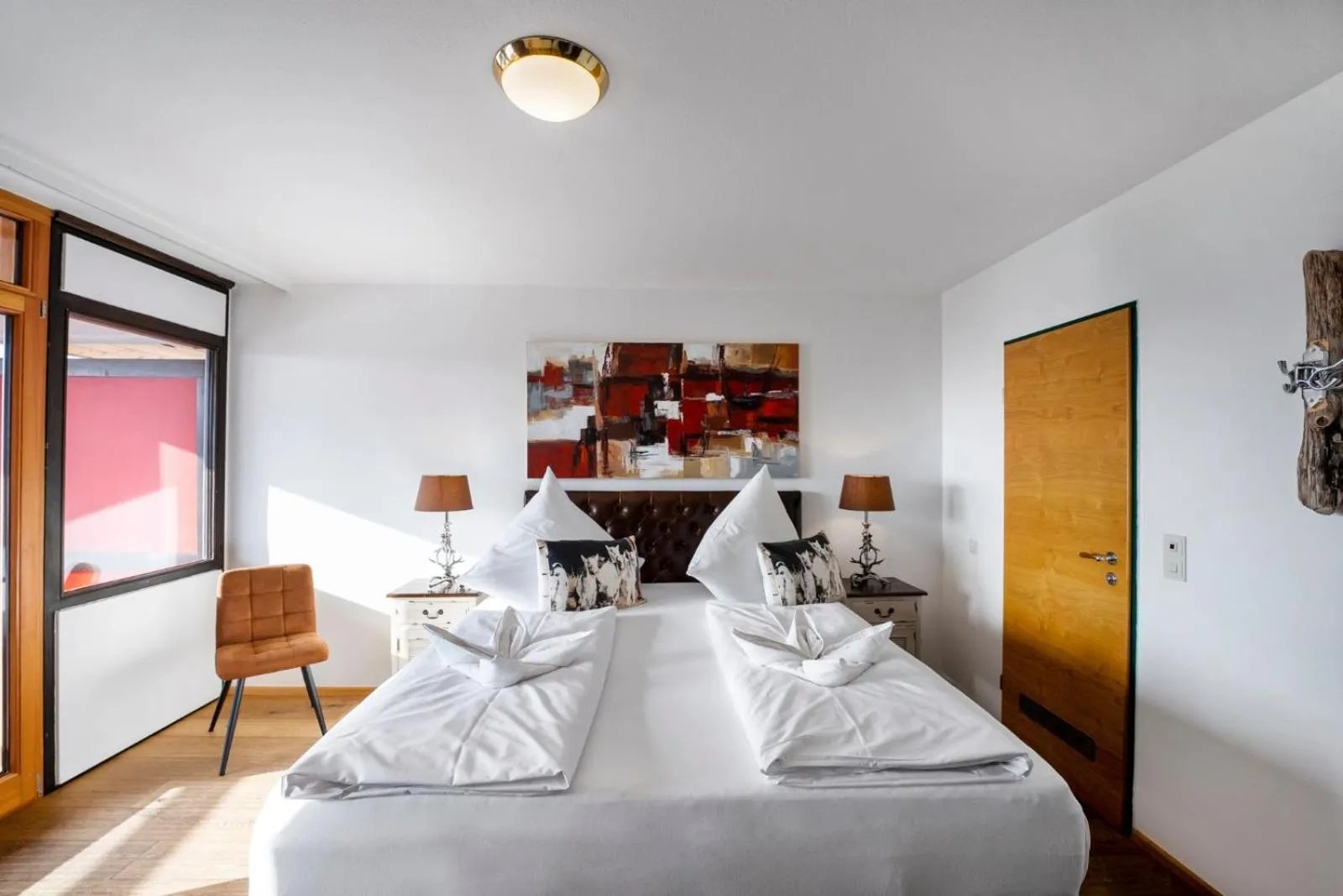 Photo of the whole room, Bed in Hotel Alpenglühn