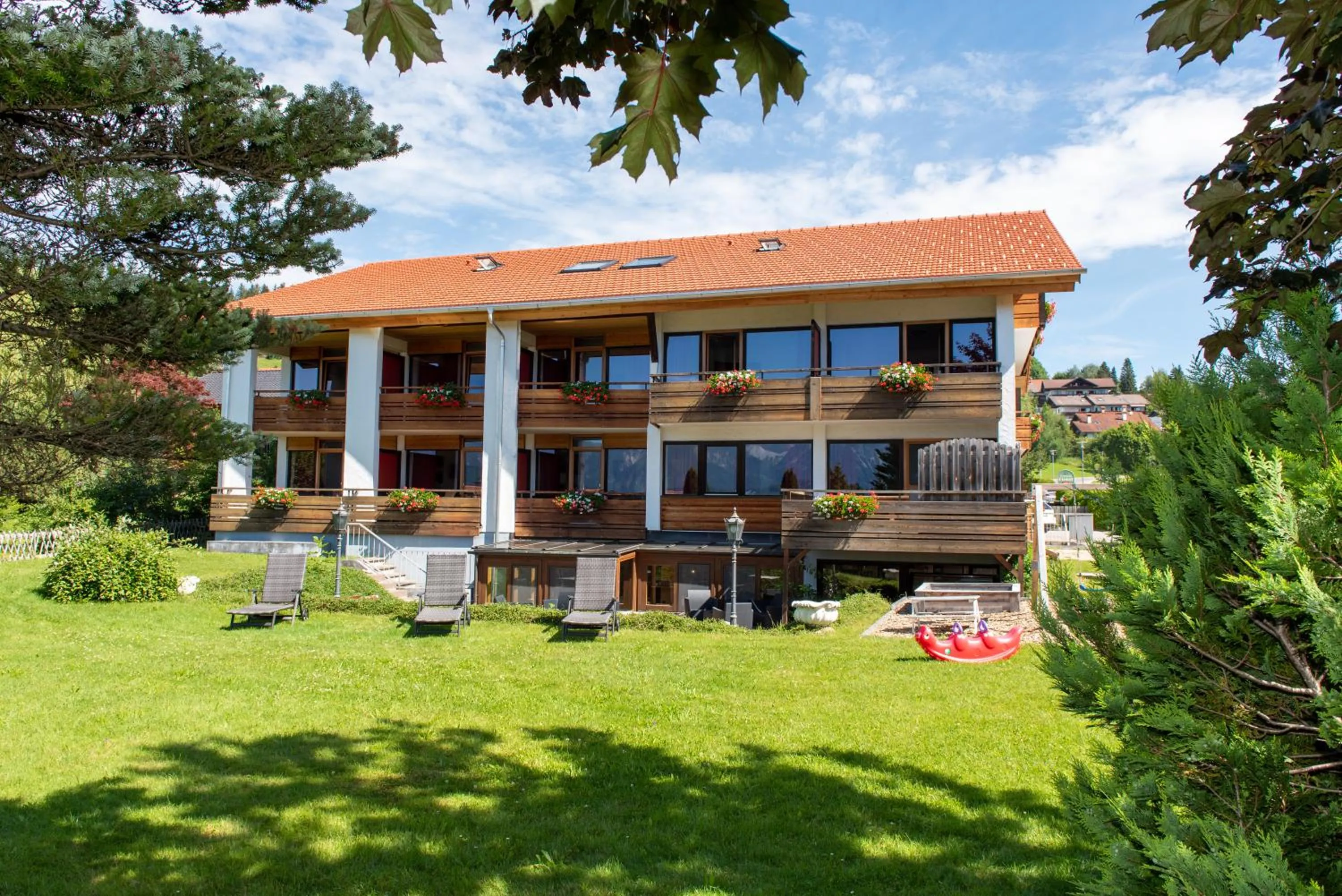 Garden in Hotel Alpenglühn