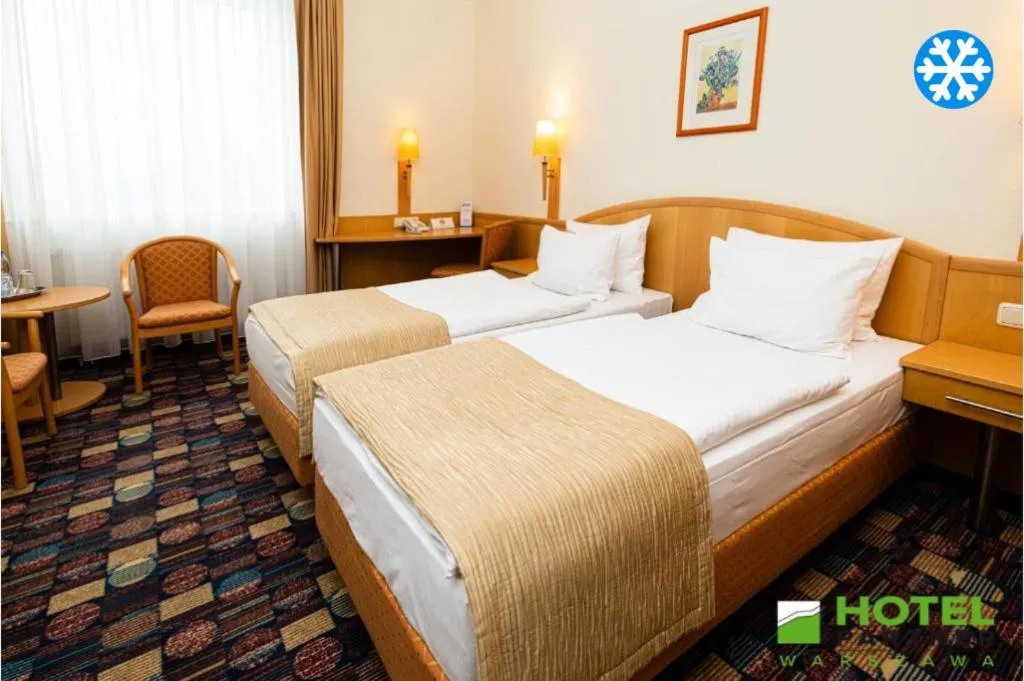 Bed in Hotel Partner