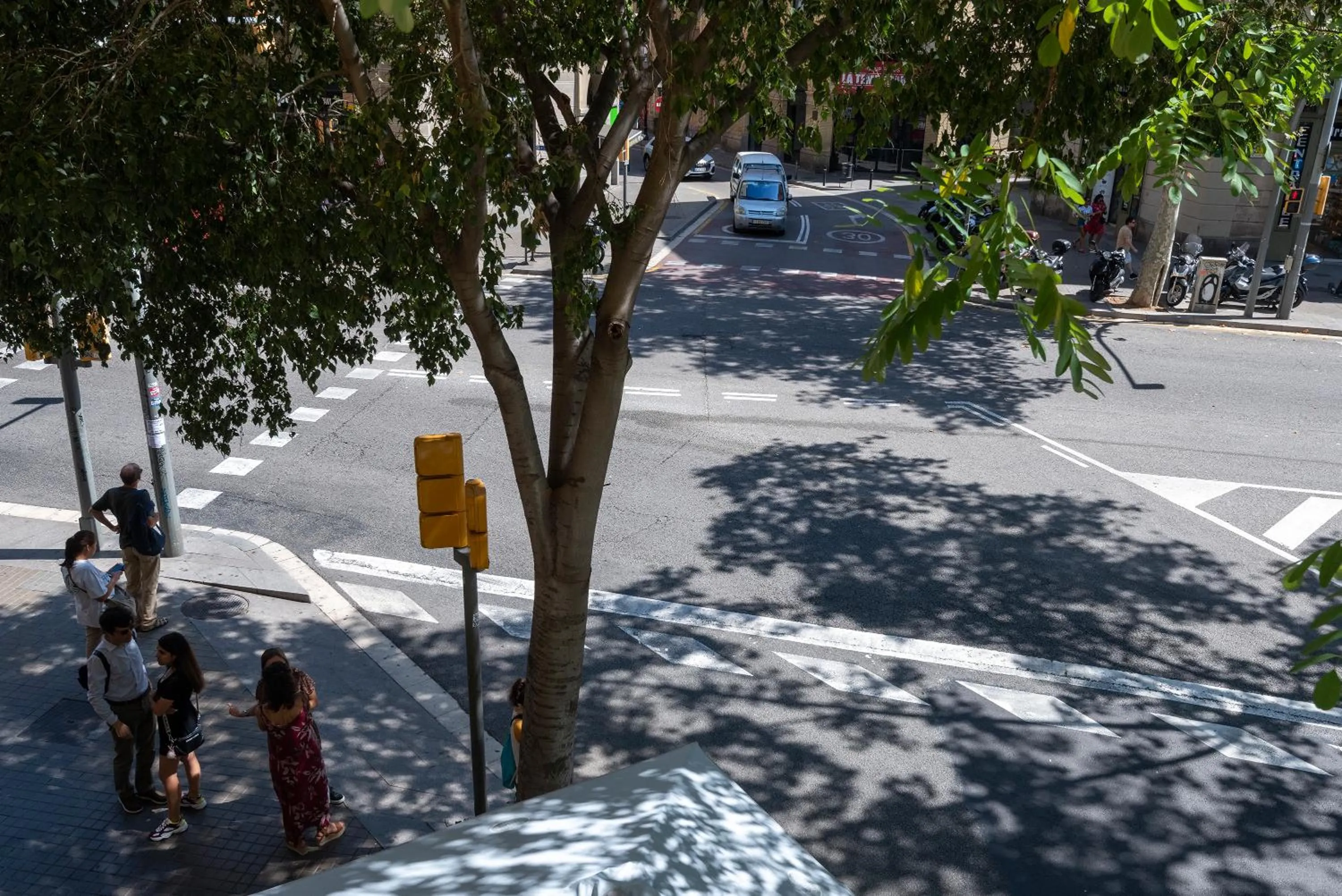 City view in Plaza Goya Rooms