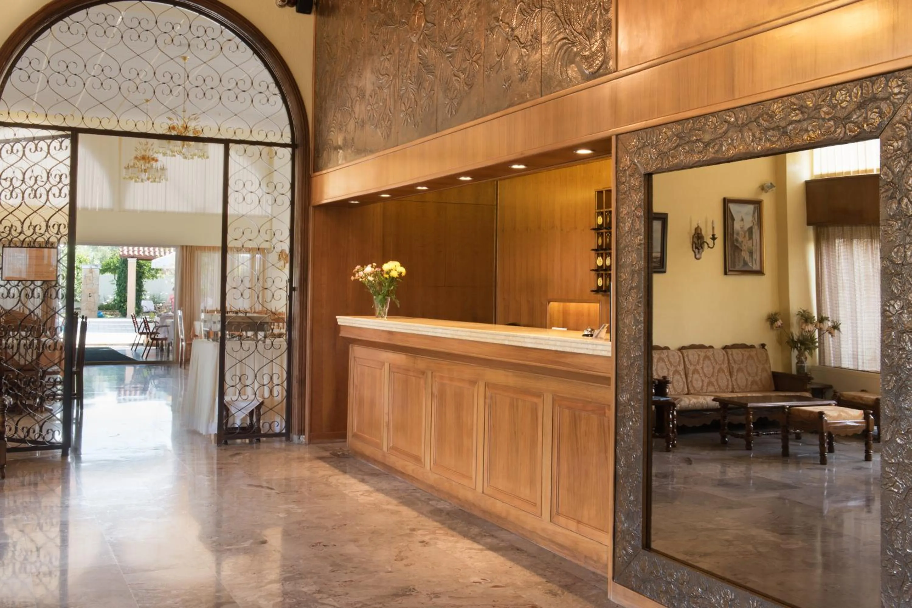 Lobby or reception in Sunset Hotel