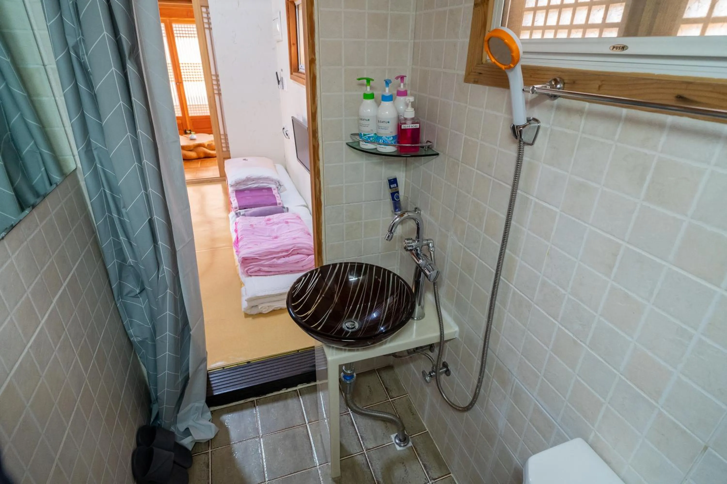 Property building in Sarangroo