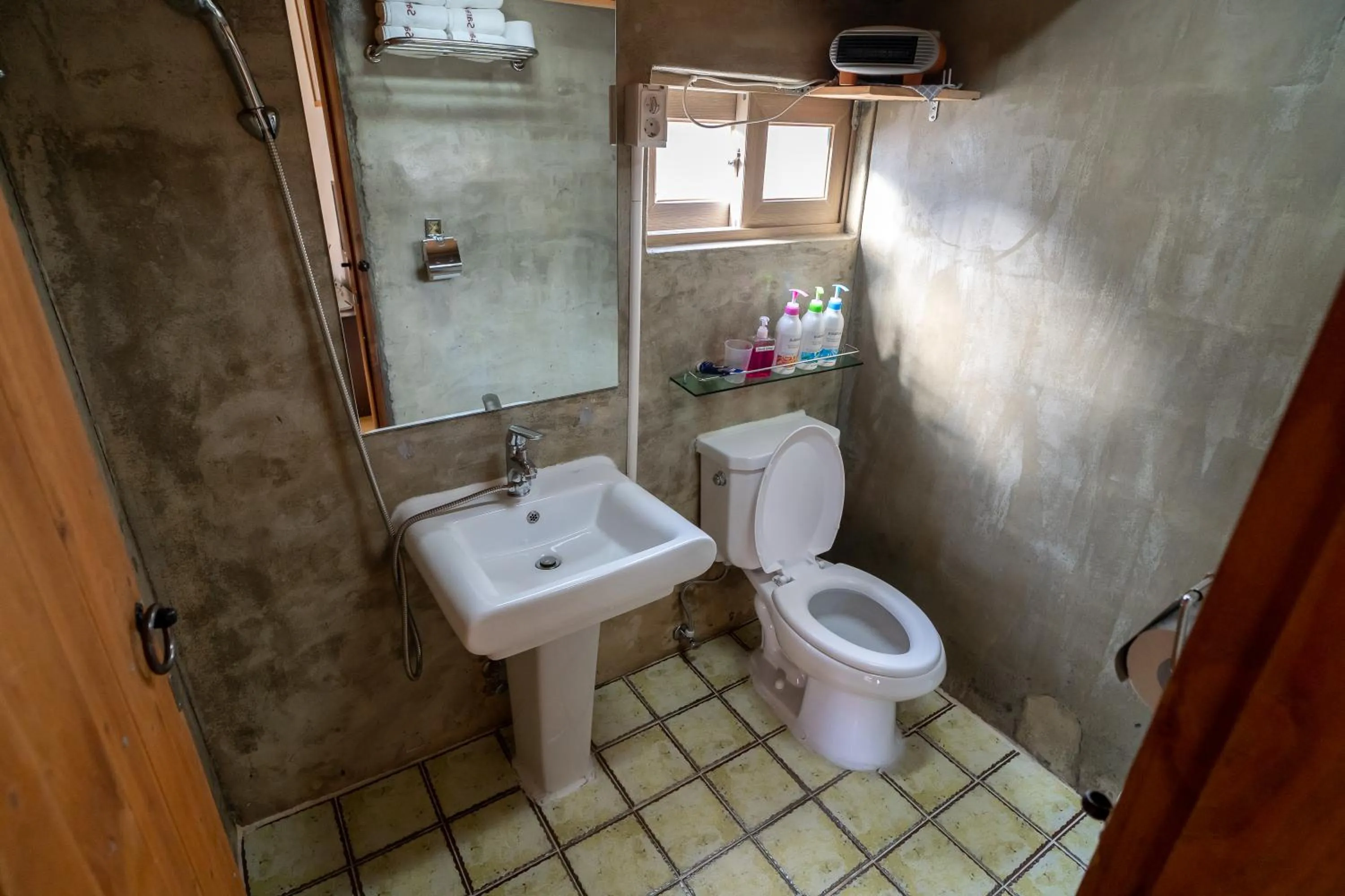 Property building in Sarangroo