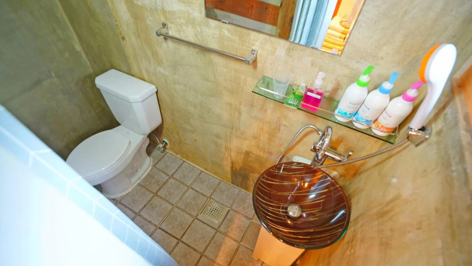 Property building in Sarangroo