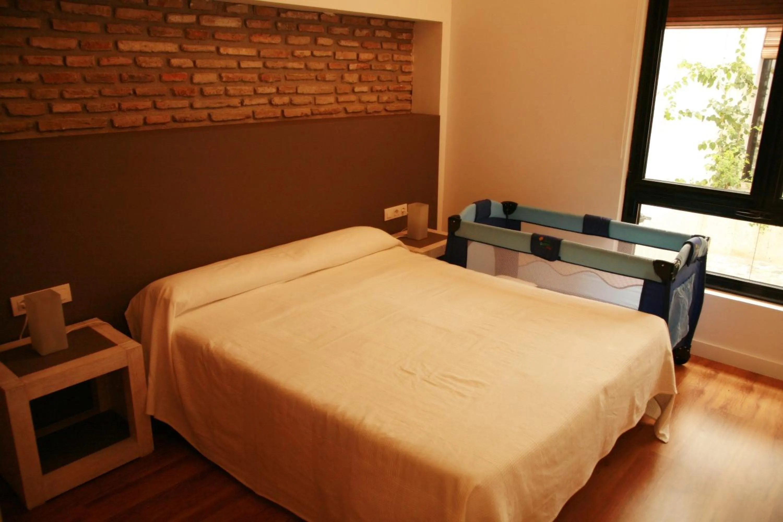 Bedroom, Bed in Apartamentos Coronado