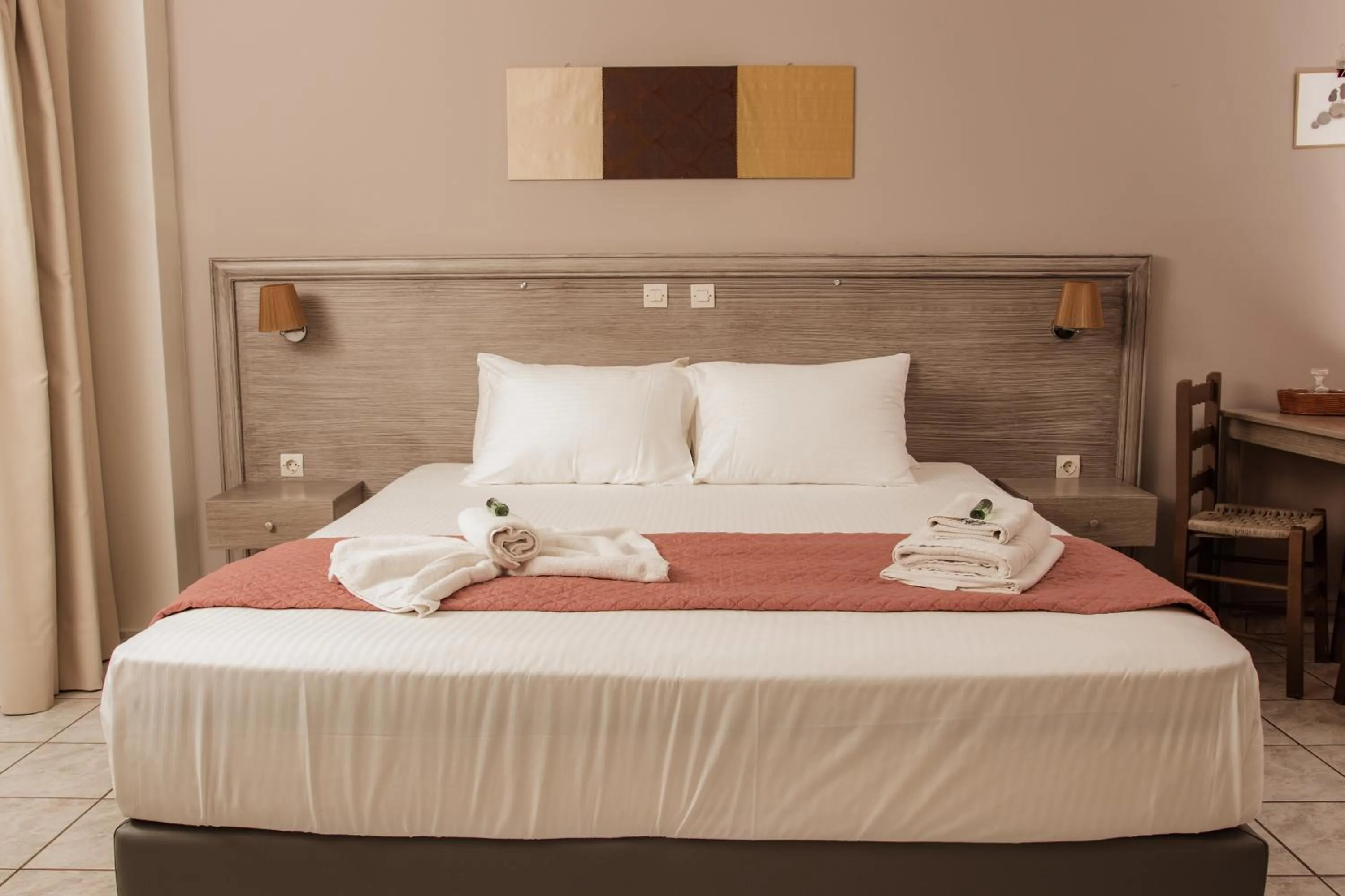 Bedroom, Bed in Anna Katerina Apartments